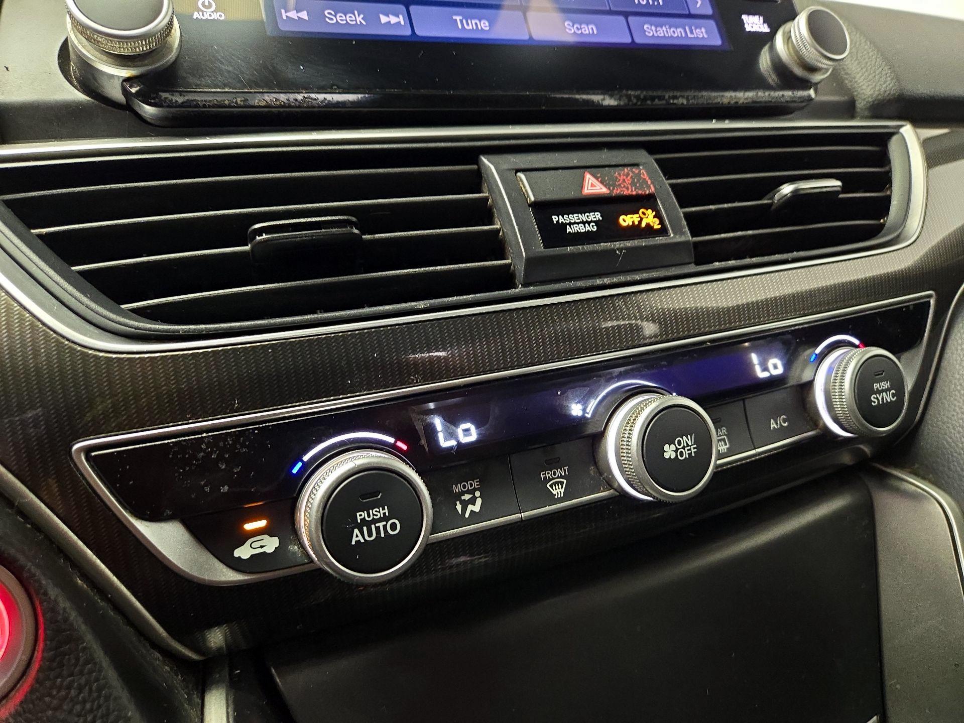 Thumbnail: 2020 Honda Accord - 16