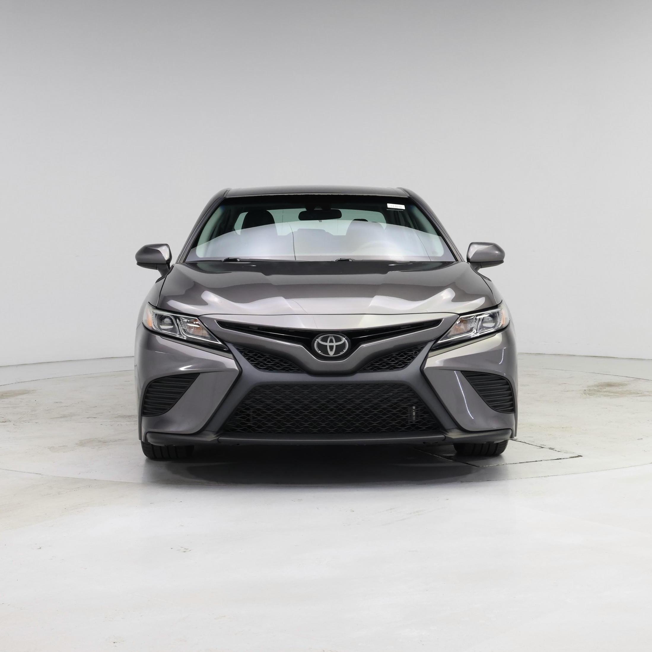 Thumbnail: 2018 Toyota Camry - 5