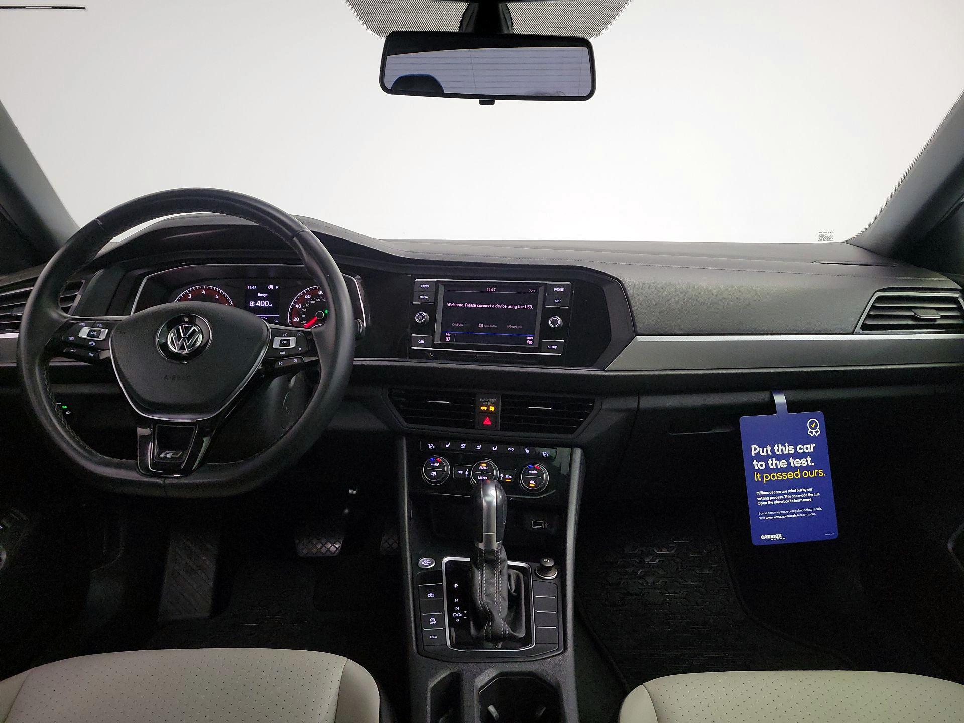 Thumbnail: 2019 Volkswagen Jetta - 9