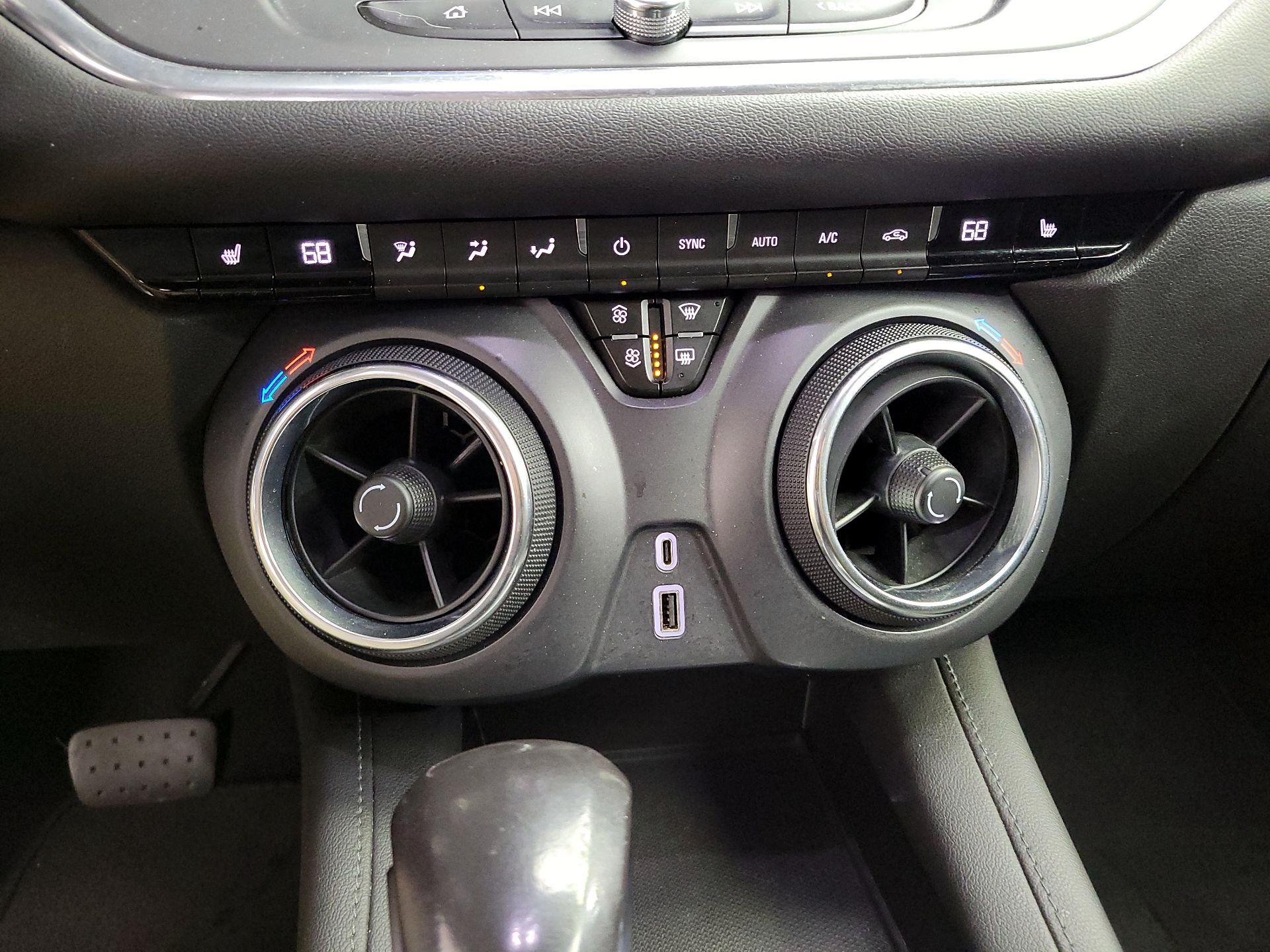 Thumbnail: 2020 Chevrolet Blazer - 16