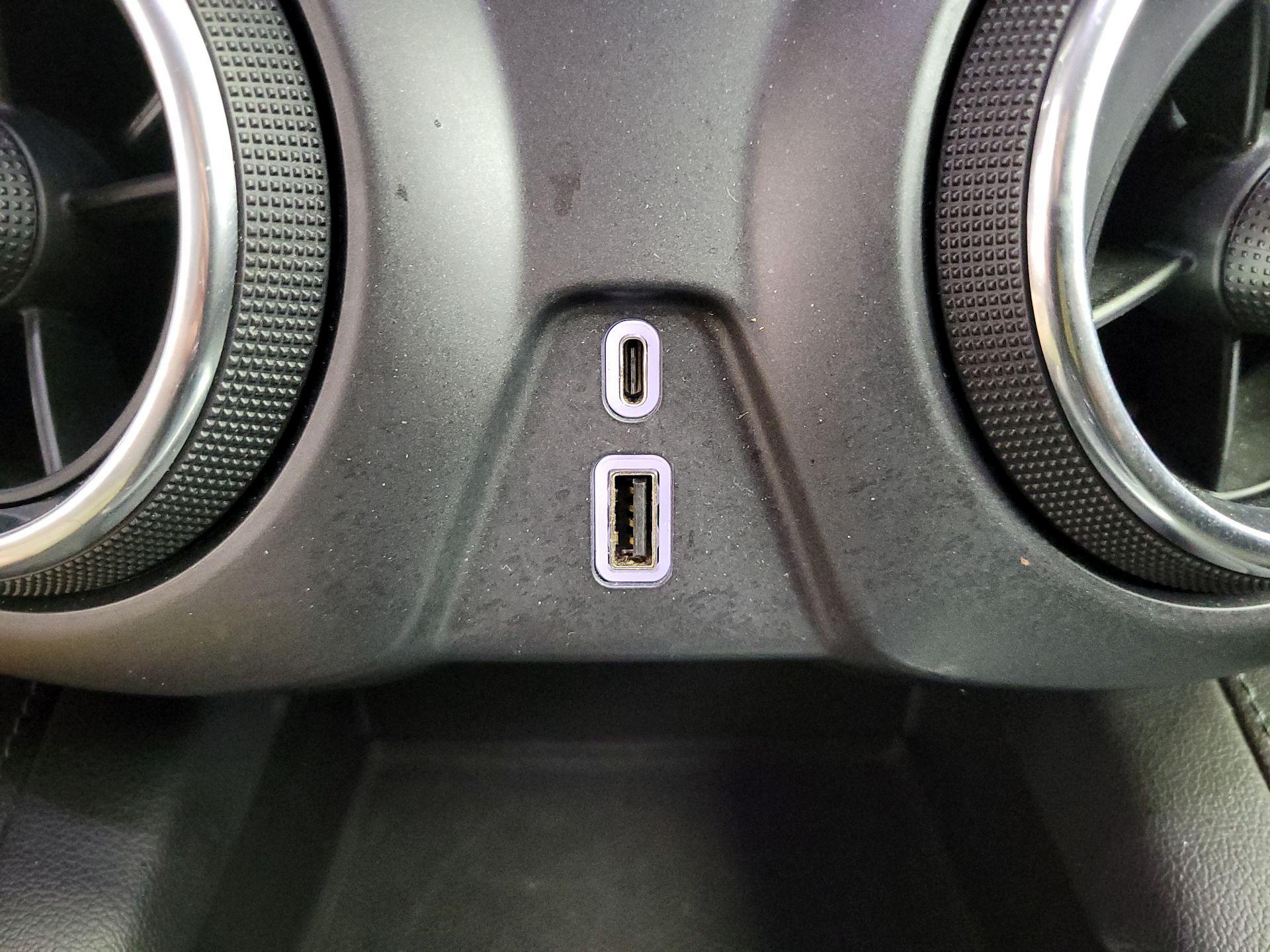 Thumbnail: 2020 Chevrolet Blazer - 18