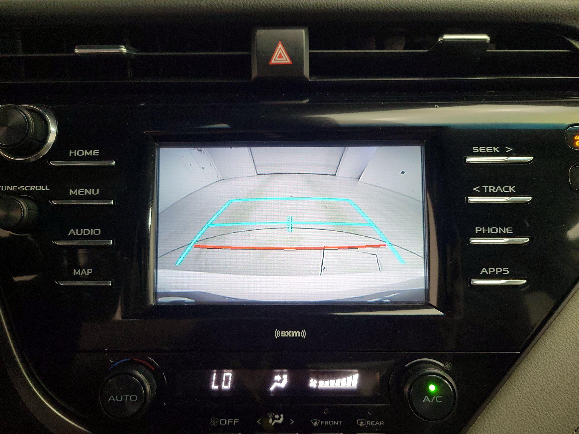 Thumbnail: 2020 Toyota Camry - 14