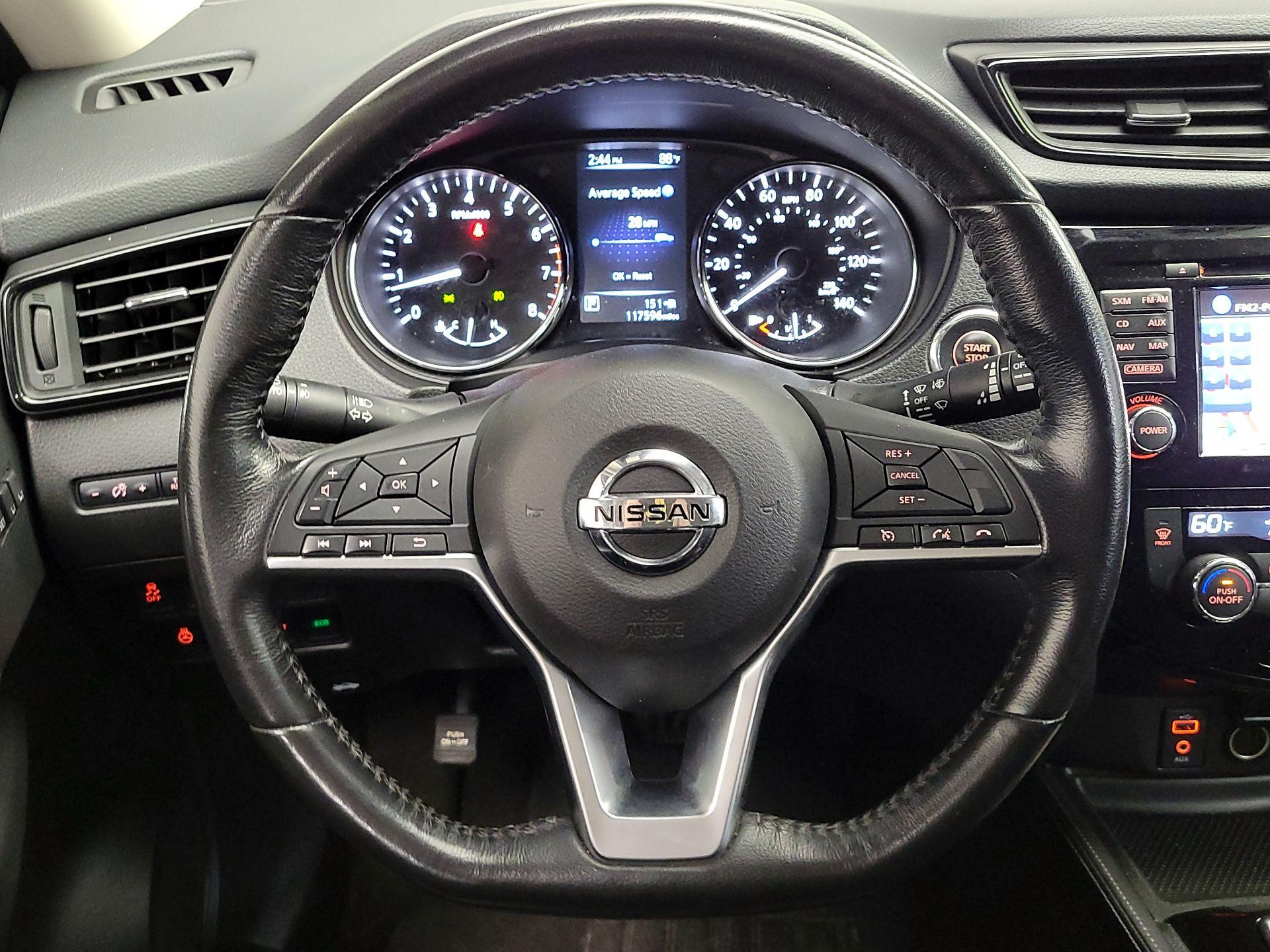 Thumbnail: 2017 Nissan Rogue - 10