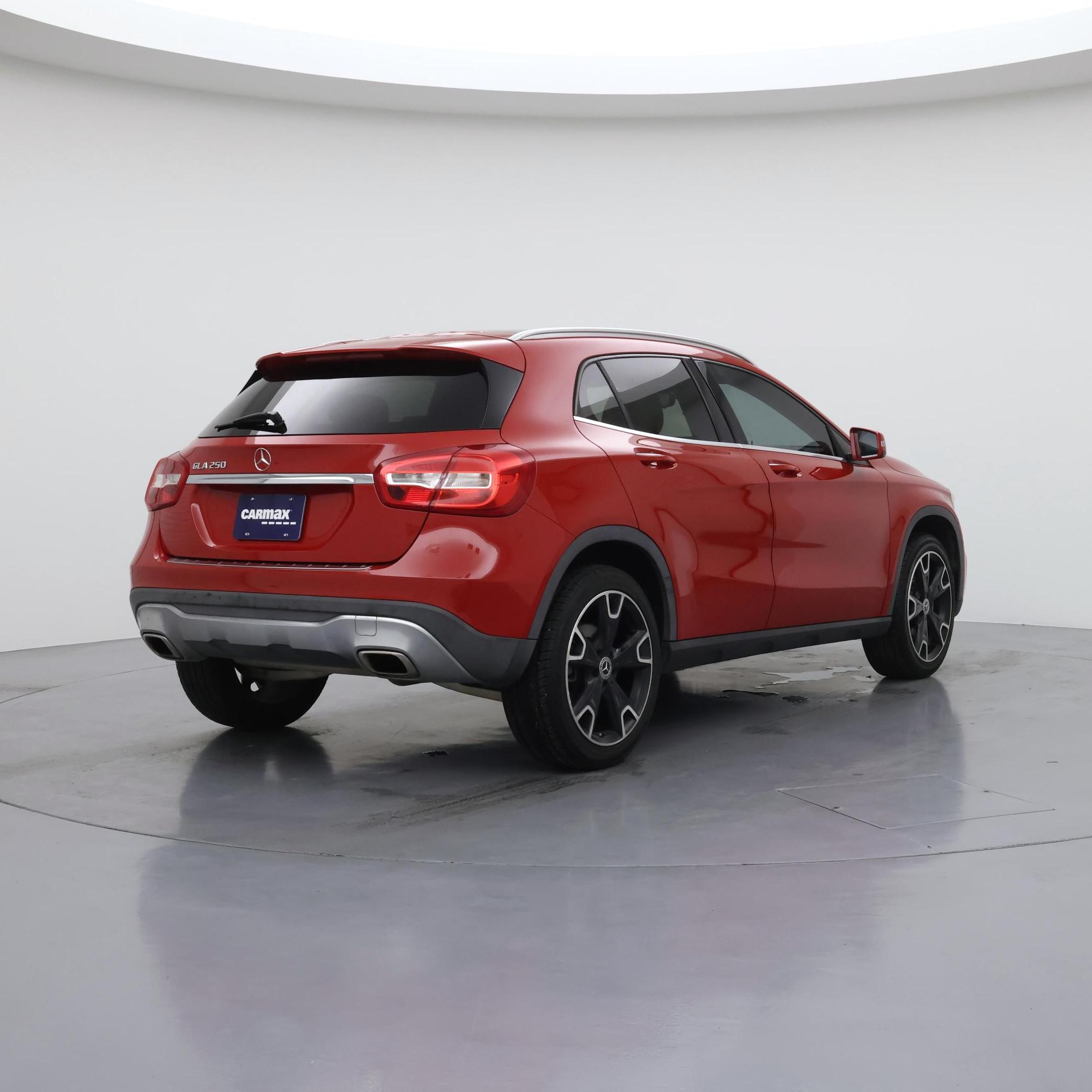 Thumbnail: 2018 Mercedes-Benz GLA - 8