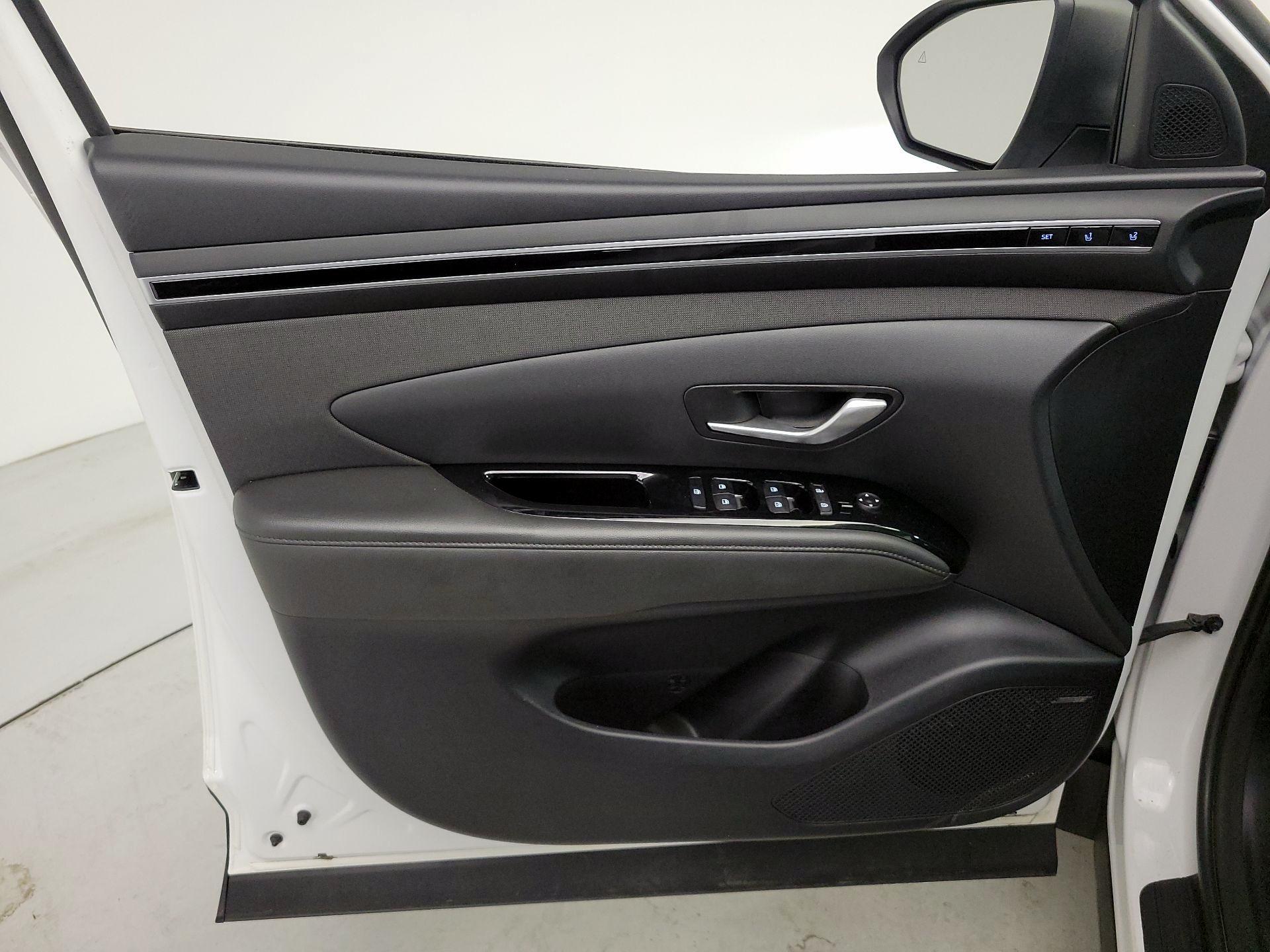 Thumbnail: 2022 Hyundai Tucson - 12
