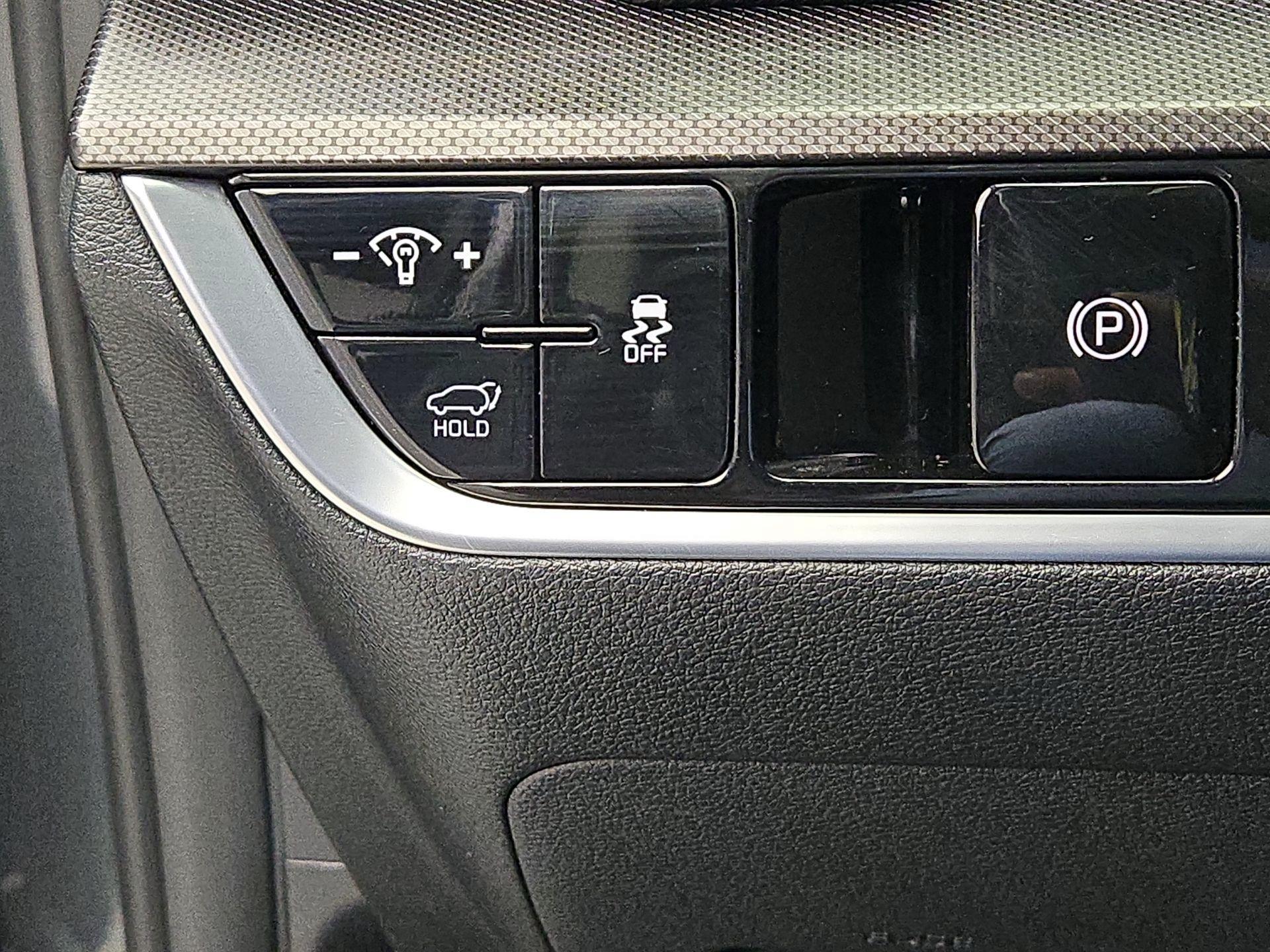 Thumbnail: 2024 Kia Sportage - 13