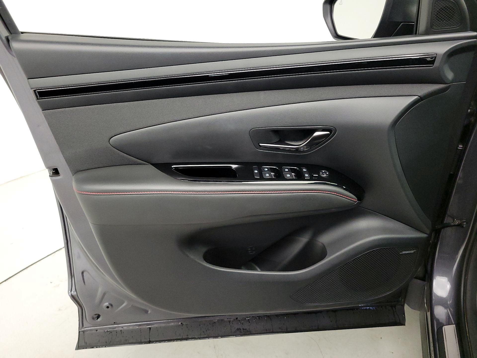 Thumbnail: 2024 Hyundai Tucson - 12