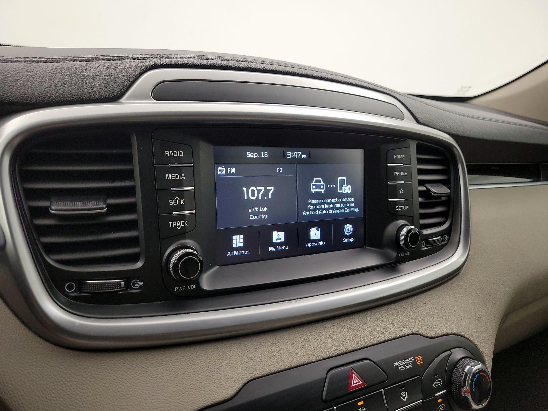 Thumbnail: 2019 Kia Sorento - 15