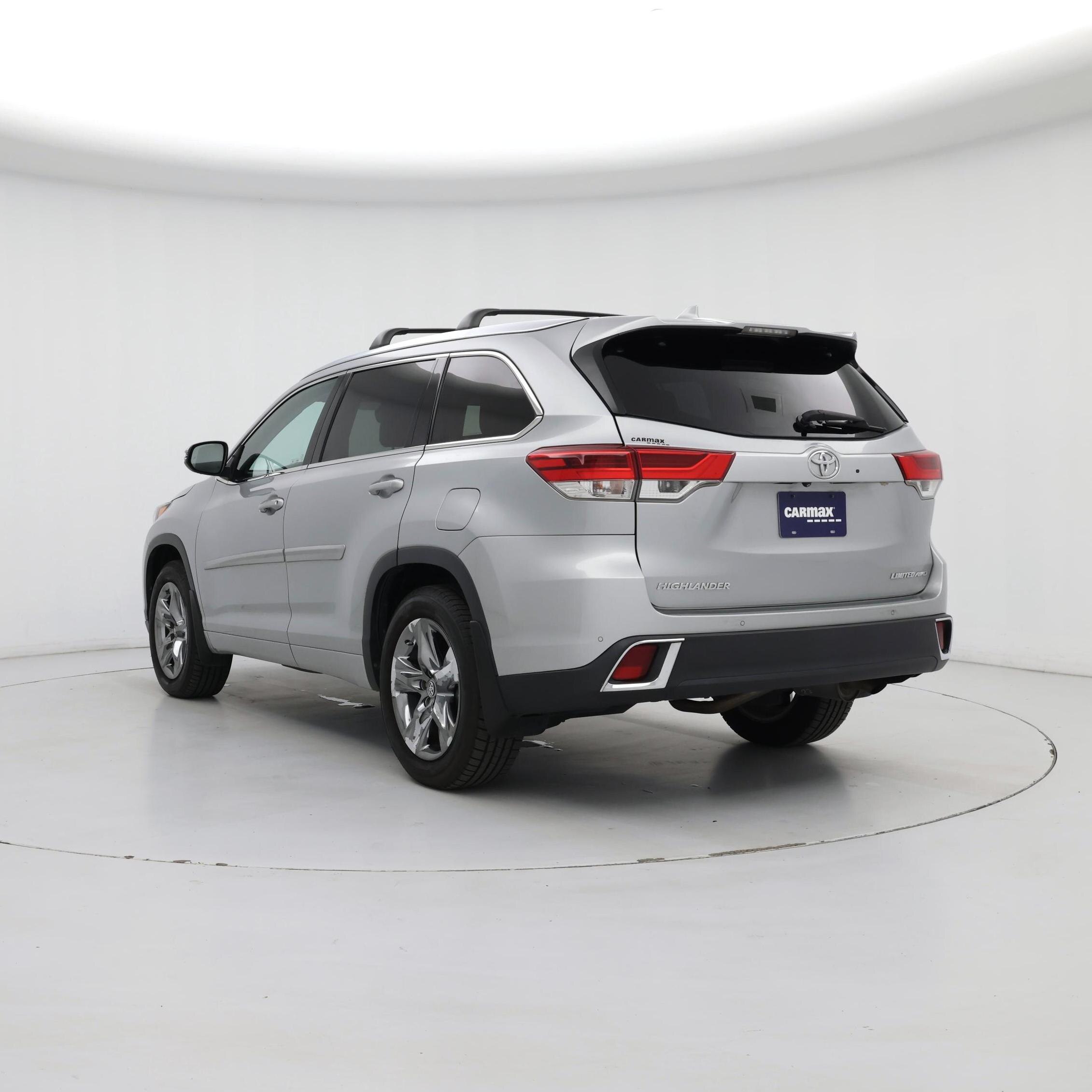 Thumbnail: 2018 Toyota Highlander - 2
