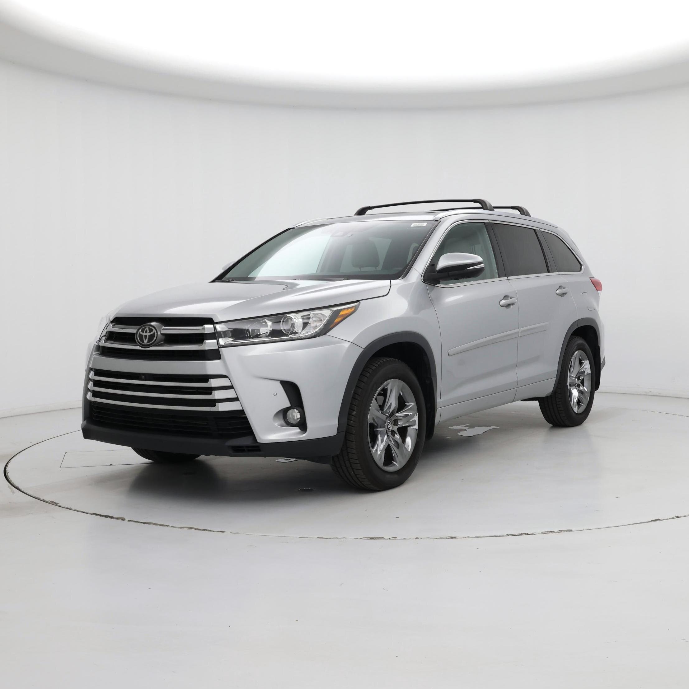 Thumbnail: 2018 Toyota Highlander - 4