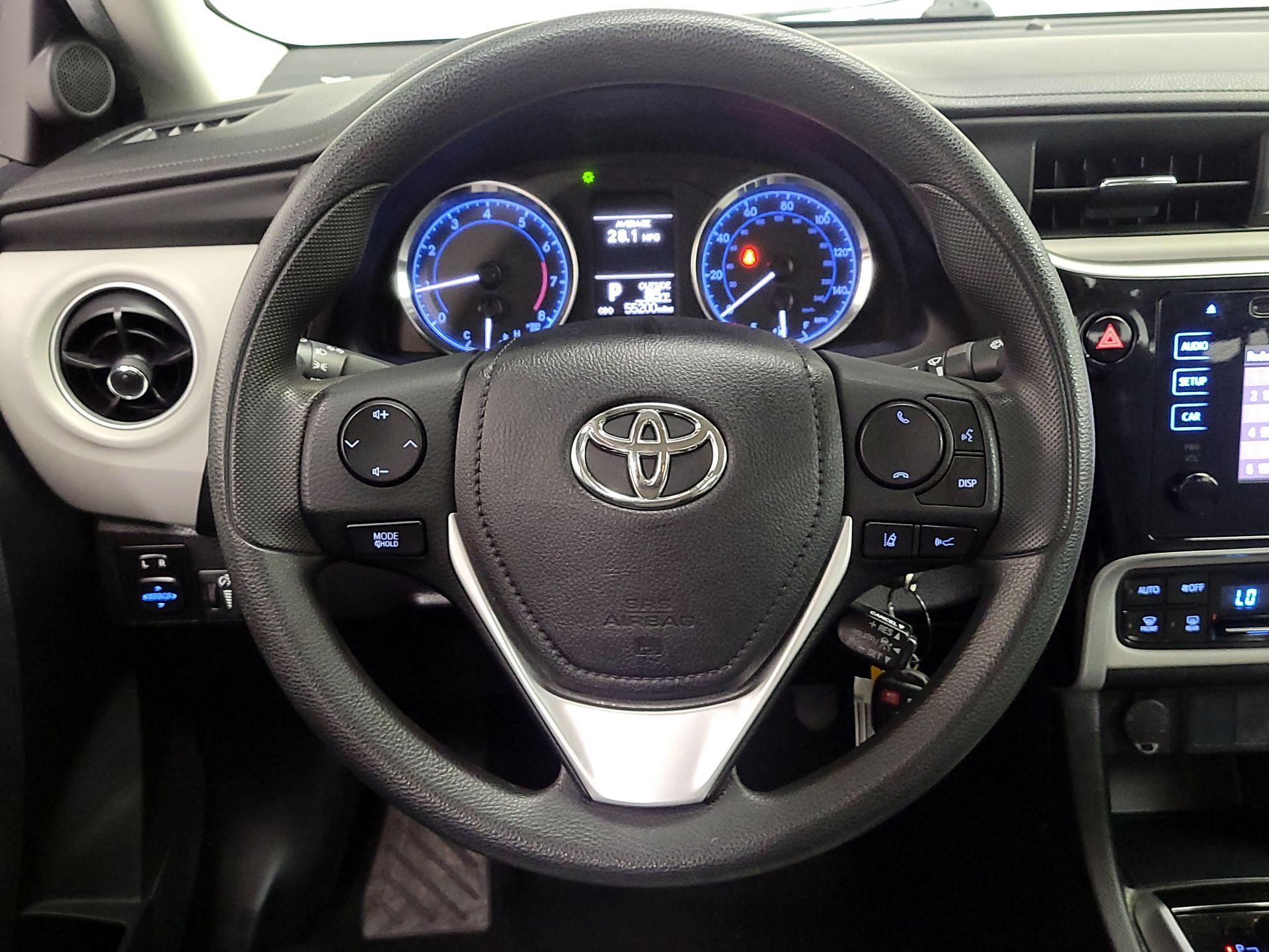 Thumbnail: 2019 Toyota Corolla - 10