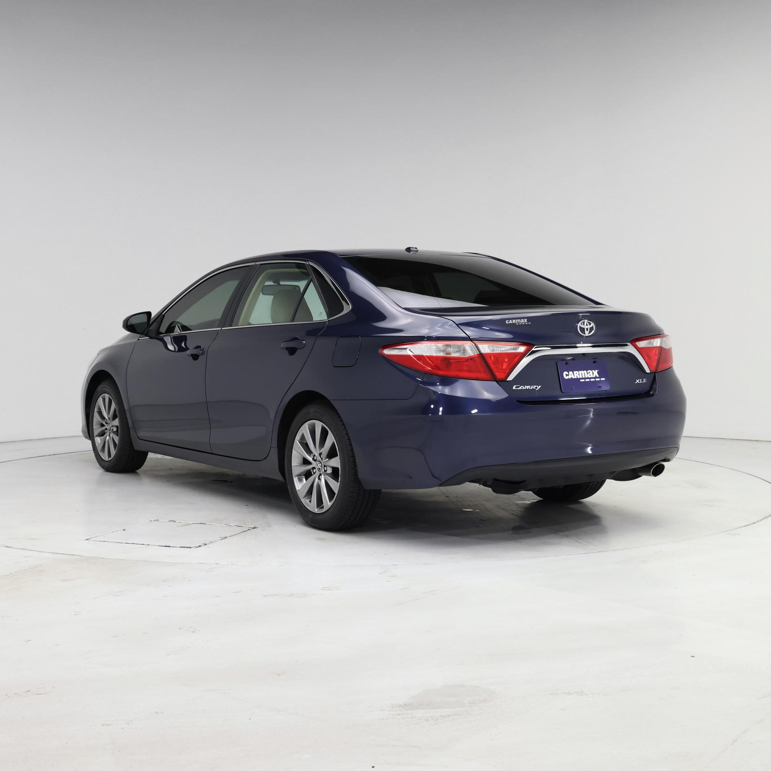 Thumbnail: 2017 Toyota Camry - 2
