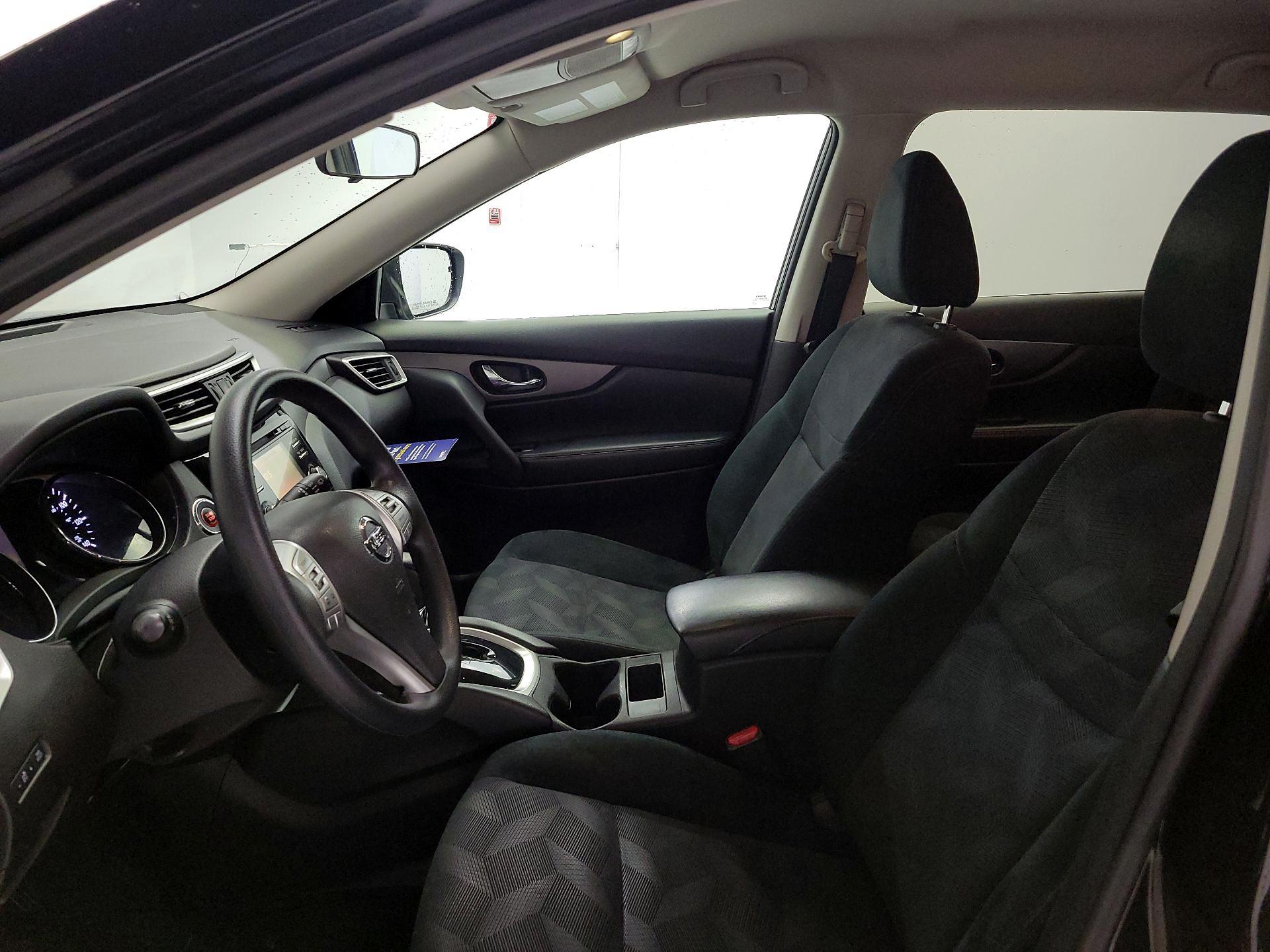 Thumbnail: 2015 Nissan Rogue - 11
