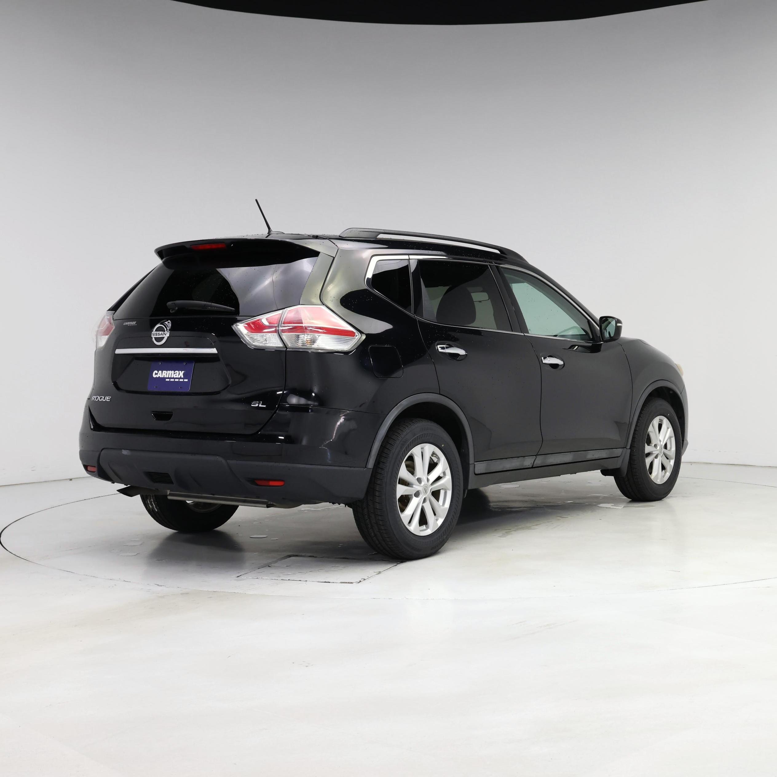 Thumbnail: 2015 Nissan Rogue - 8