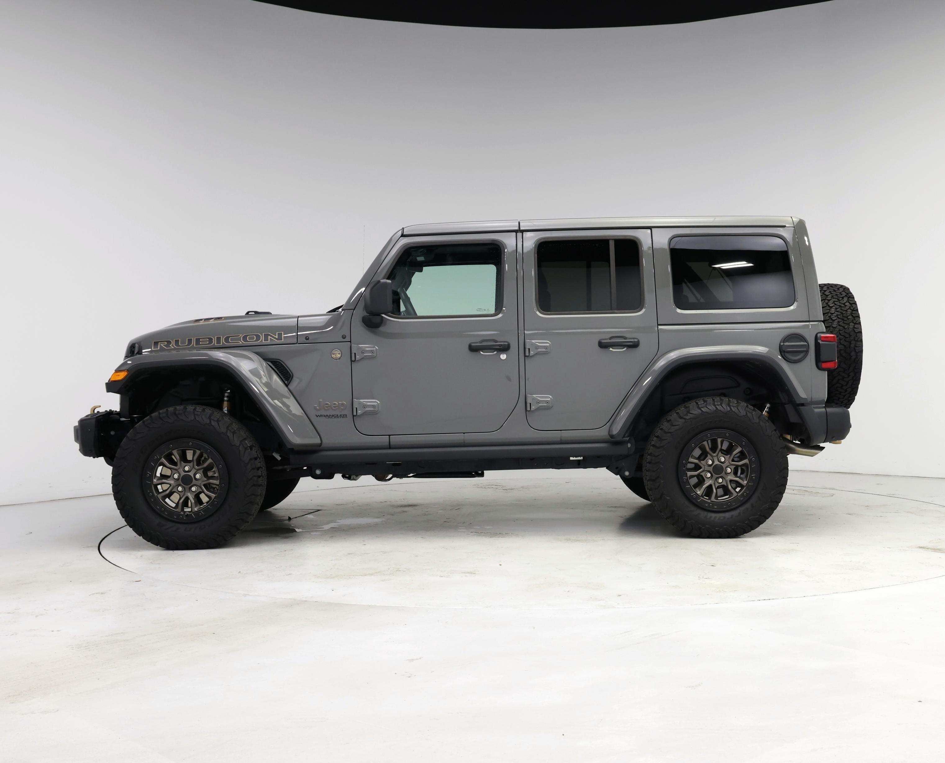 Thumbnail: 2021 Jeep Wrangler - 3