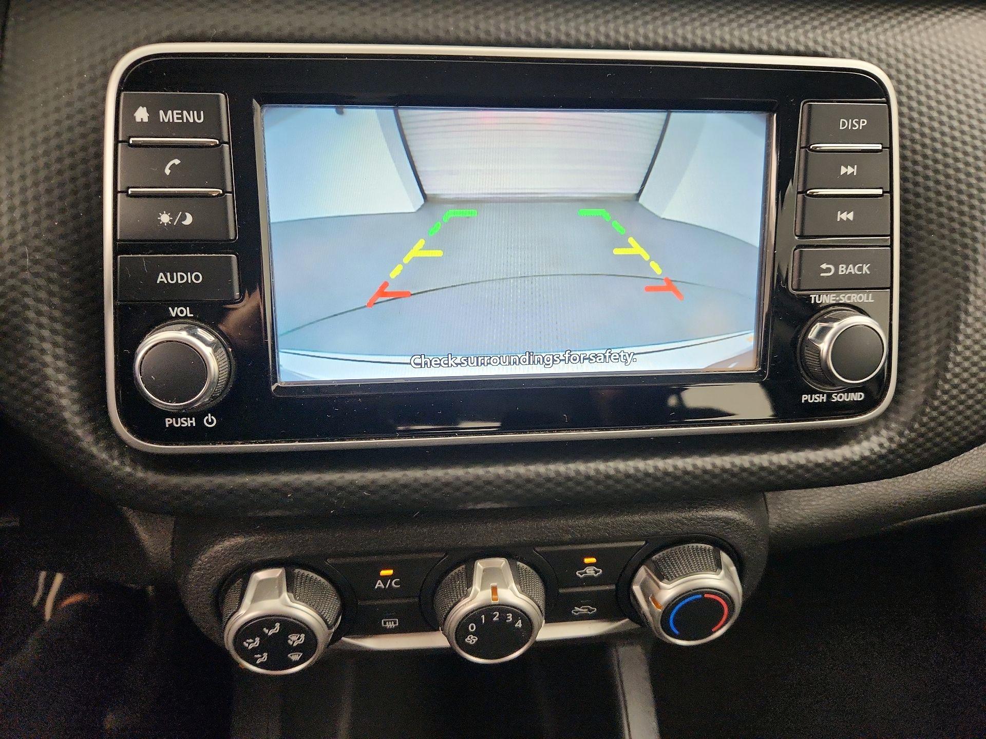 Thumbnail: 2021 Nissan Kicks - 14