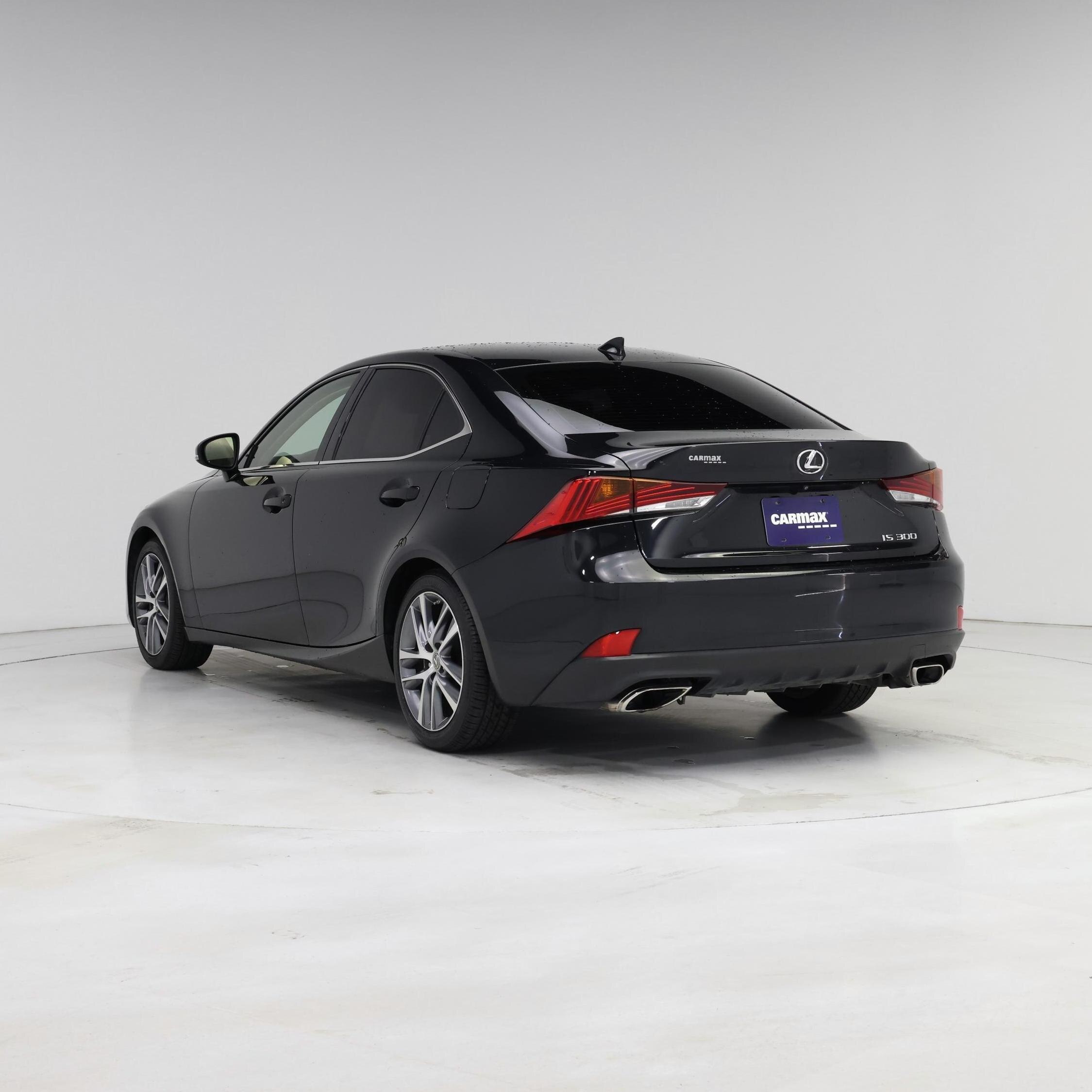 Thumbnail: 2020 Lexus IS - 2