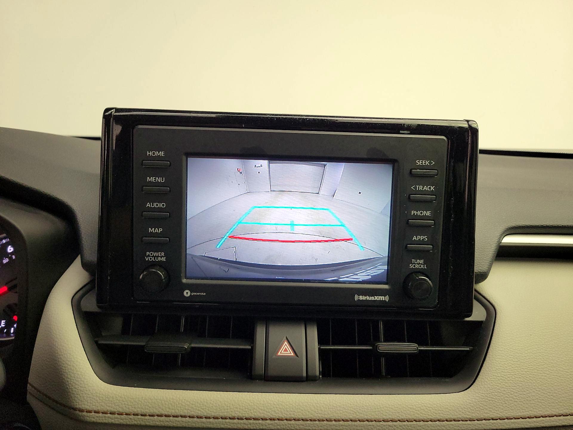 Thumbnail: 2021 Toyota RAV4 - 14