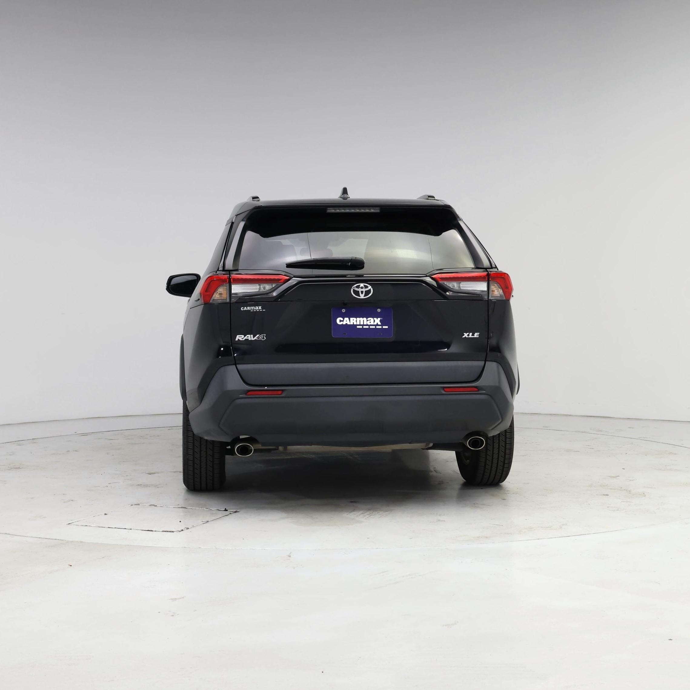 Thumbnail: 2021 Toyota RAV4 - 6