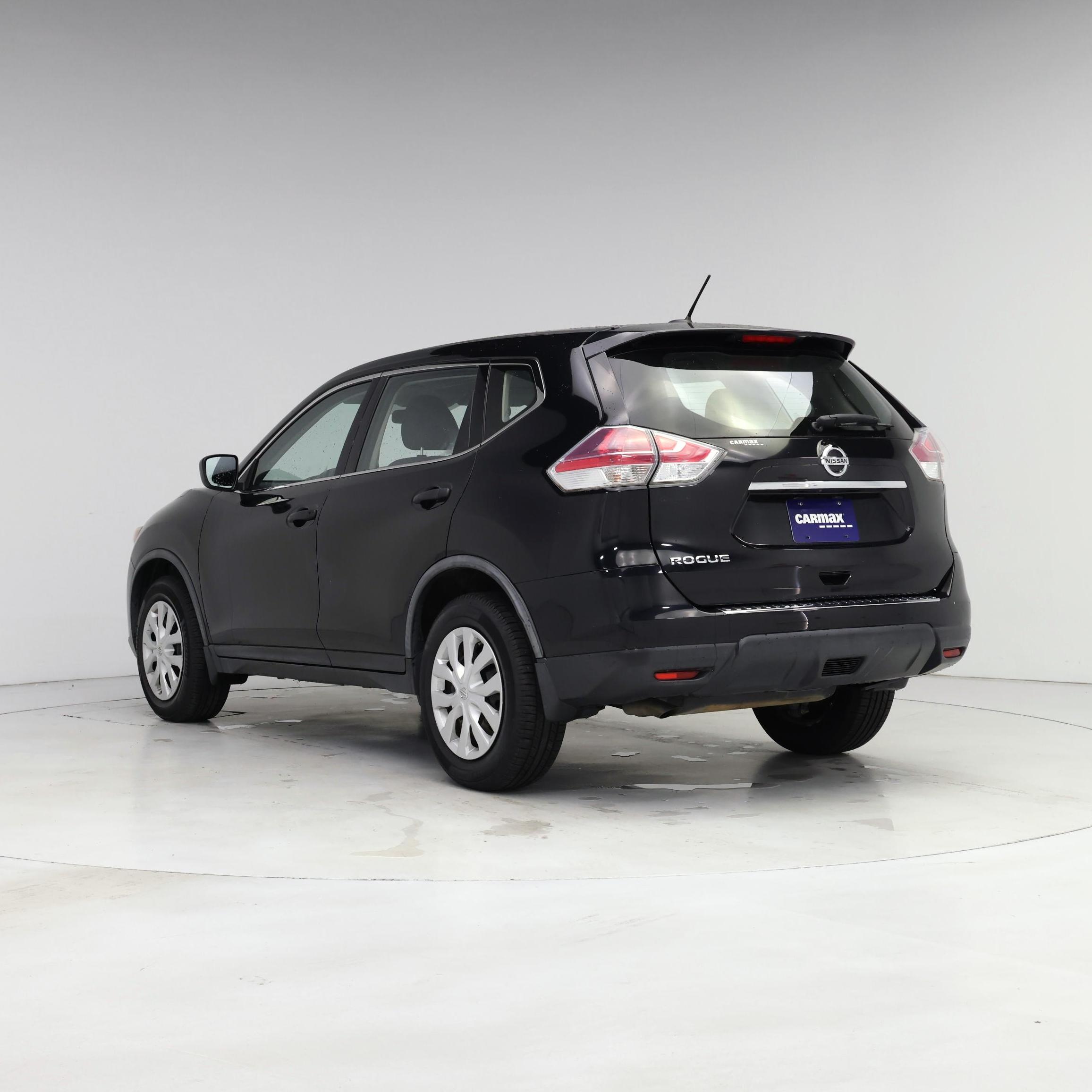 Thumbnail: 2016 Nissan Rogue - 2