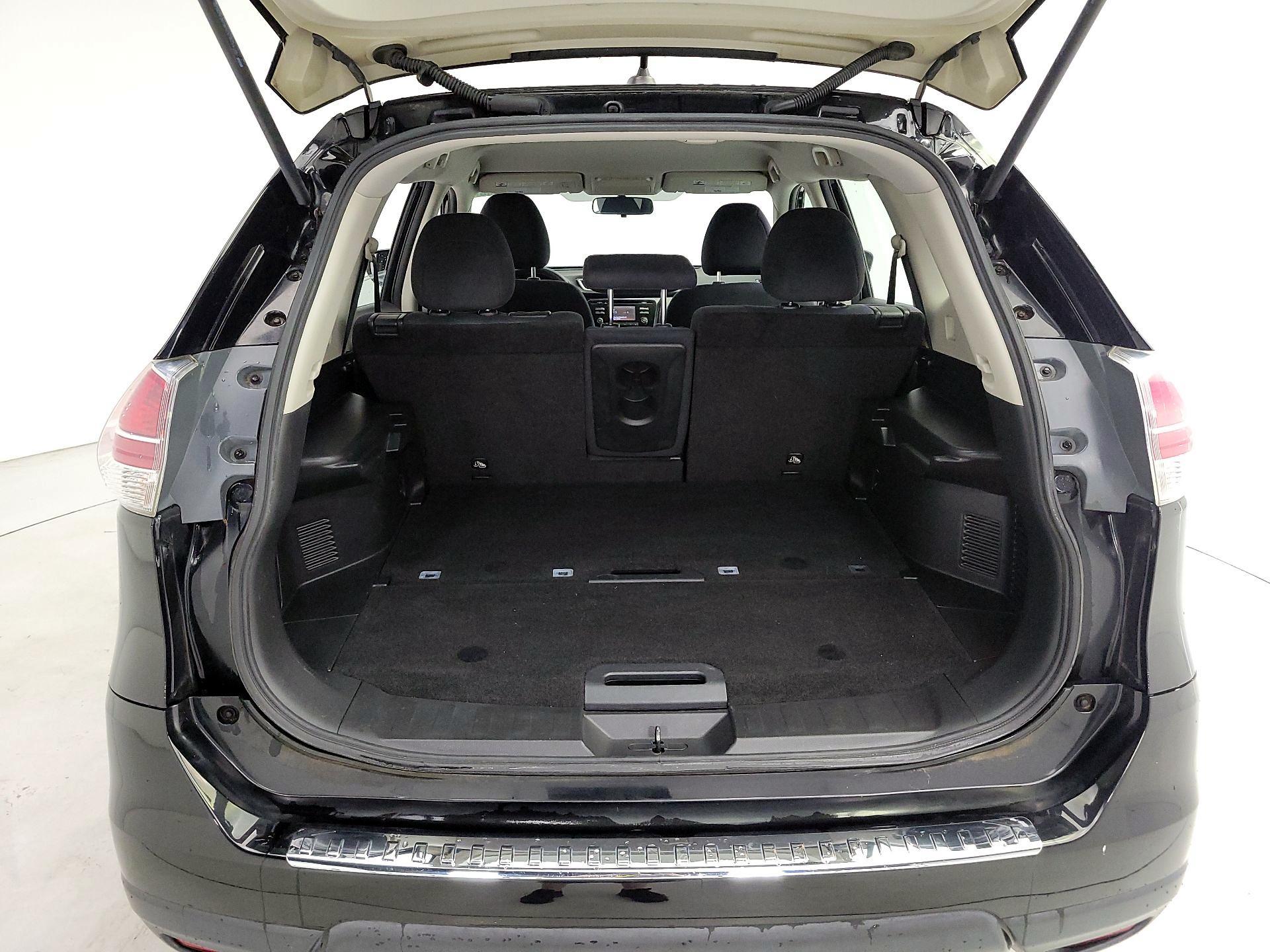 Thumbnail: 2016 Nissan Rogue - 20