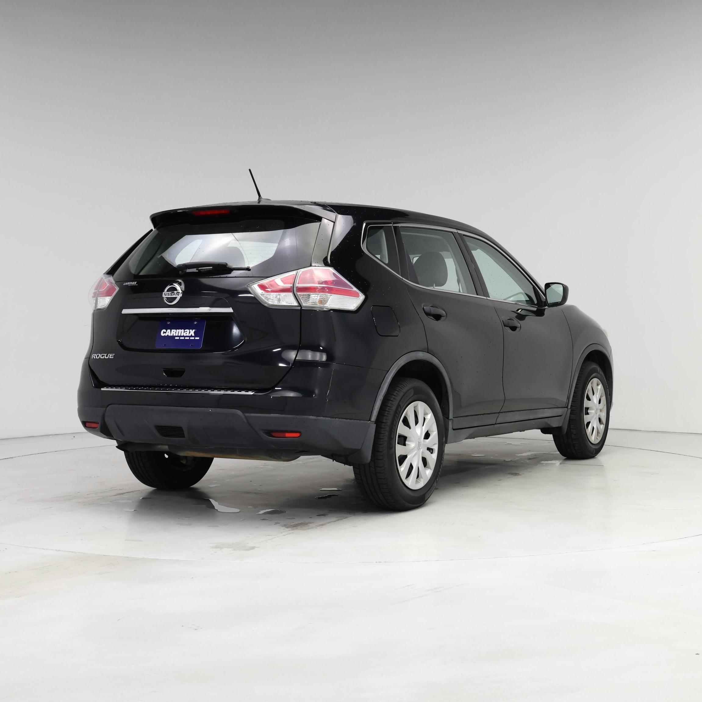 Thumbnail: 2016 Nissan Rogue - 8