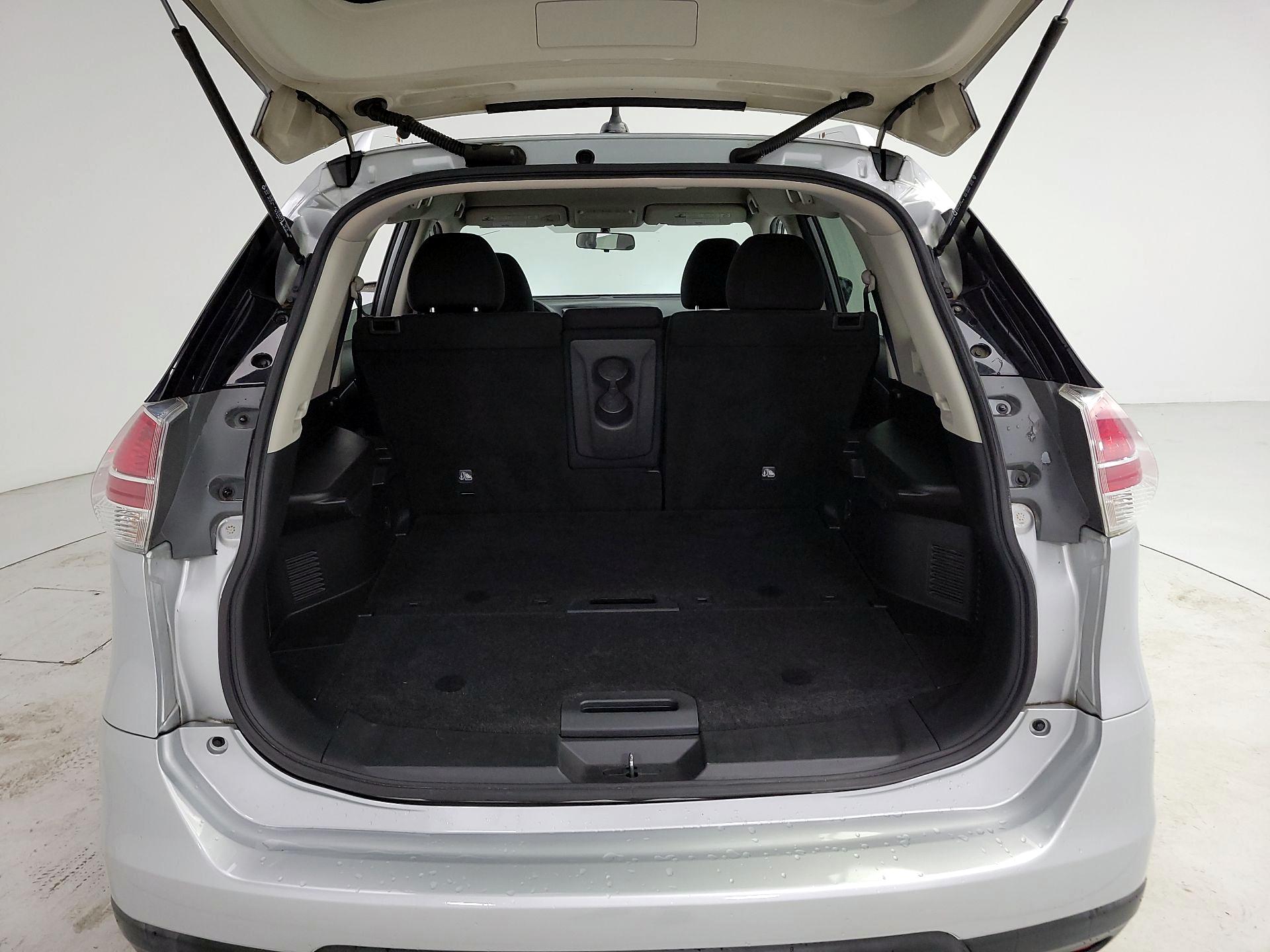 Thumbnail: 2015 Nissan Rogue - 20