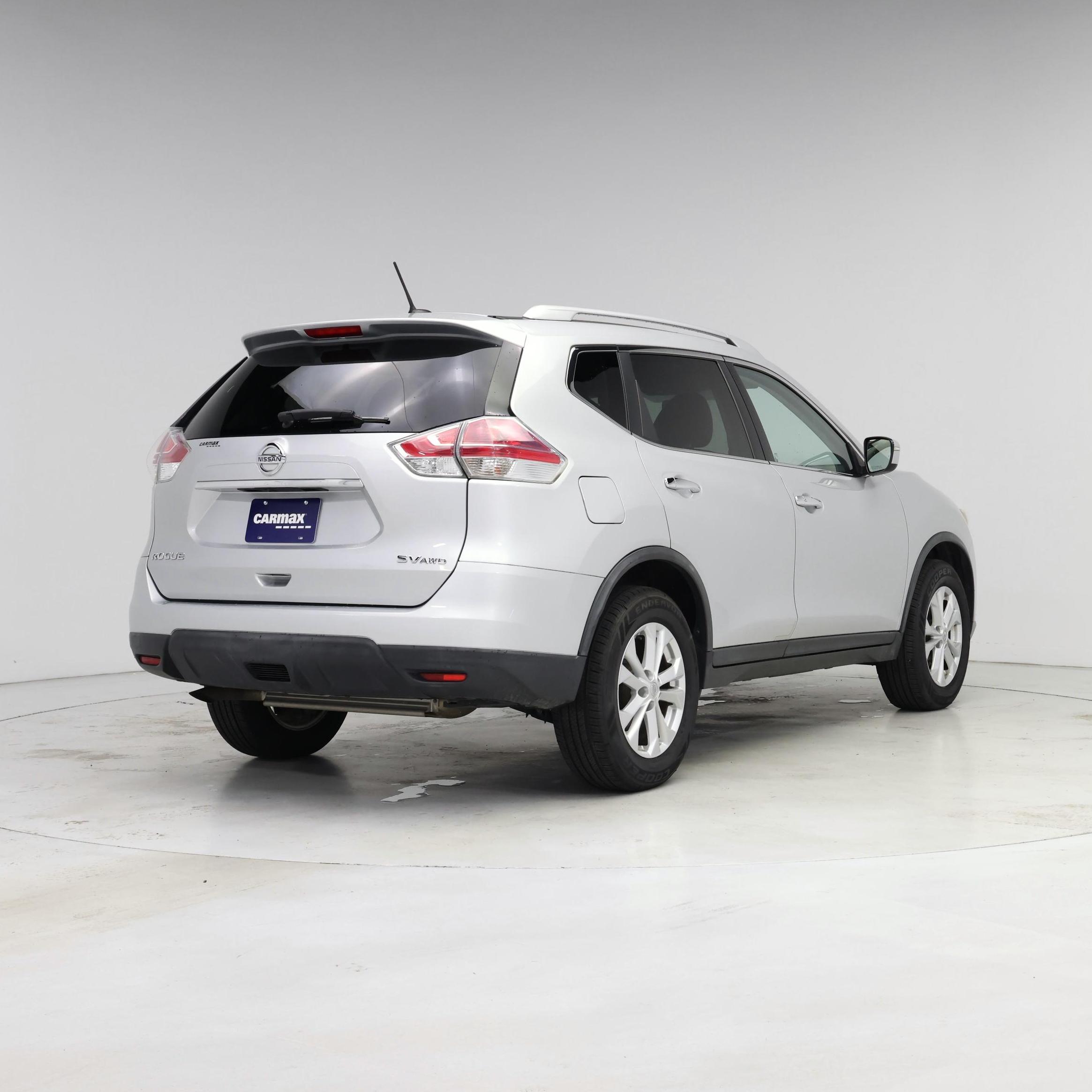 Thumbnail: 2015 Nissan Rogue - 8