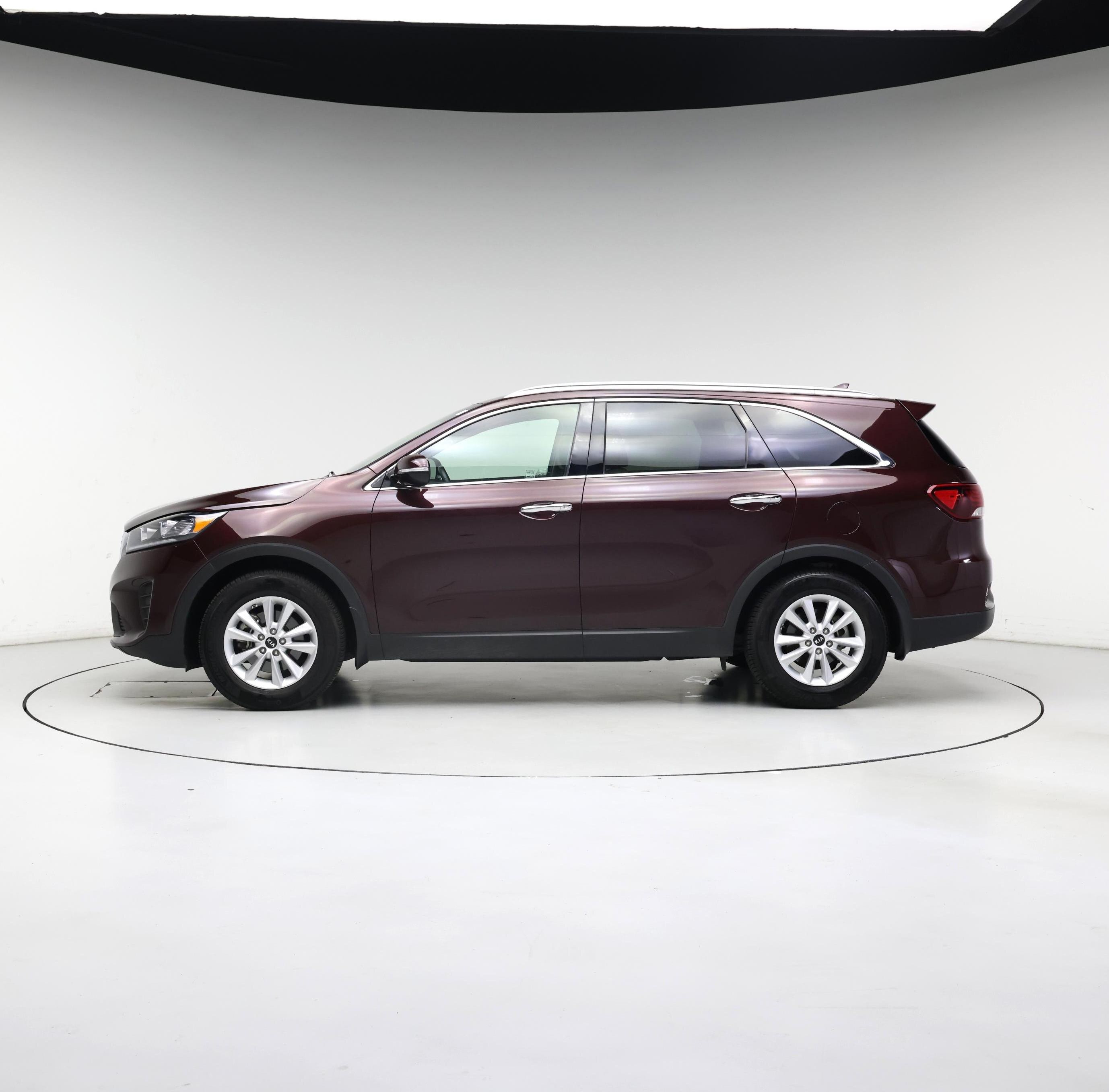 Thumbnail: 2019 Kia Sorento - 3