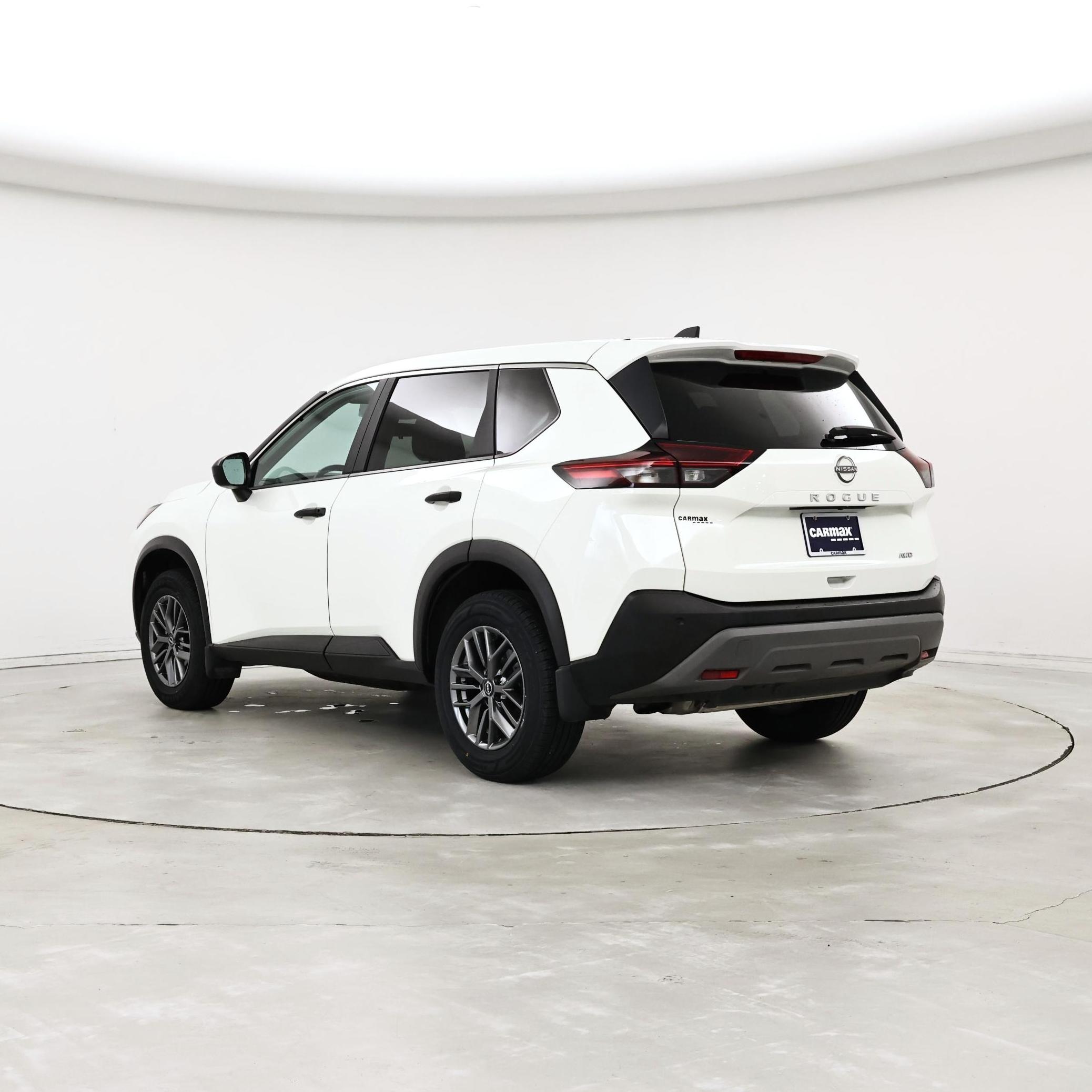 Thumbnail: 2023 Nissan Rogue - 2