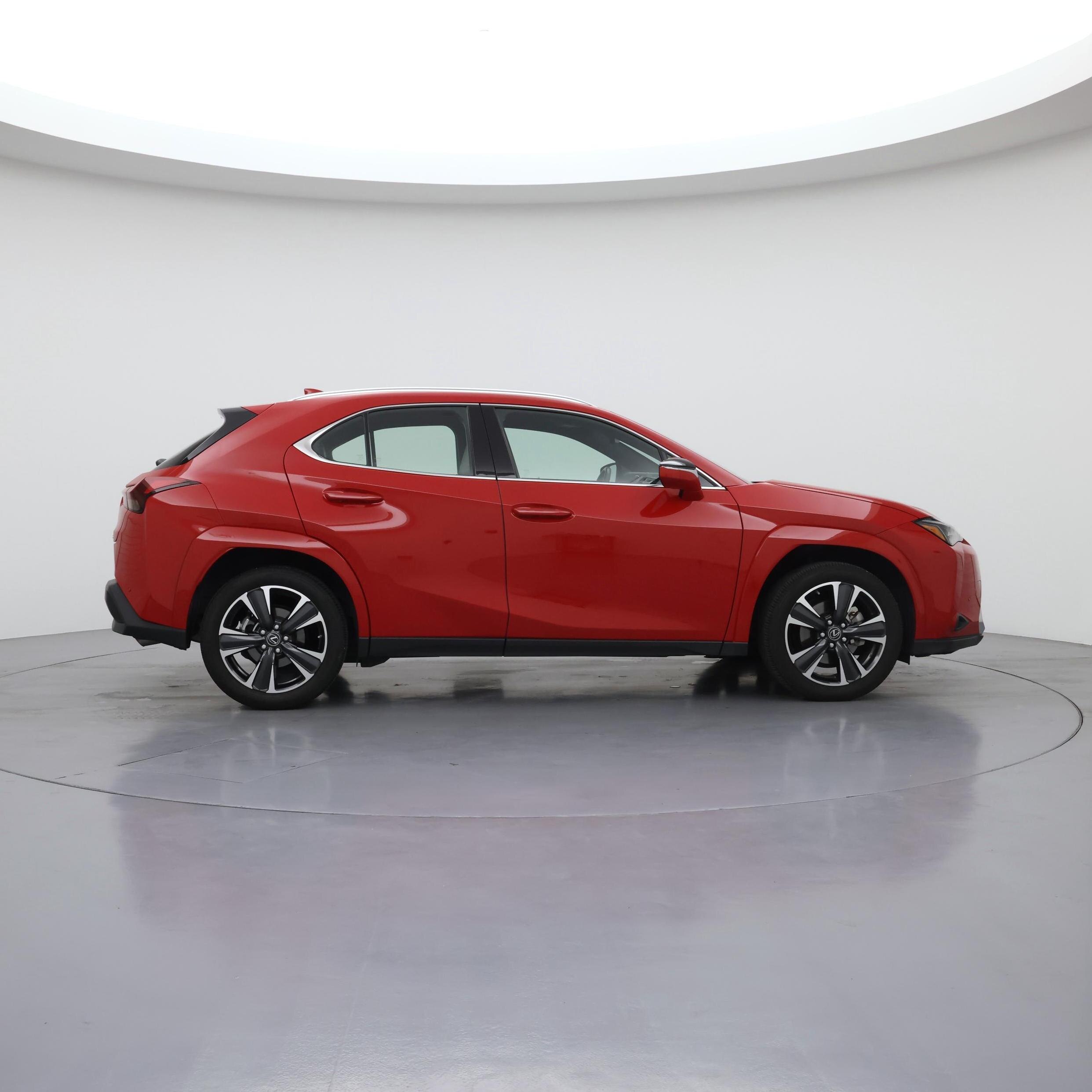 Thumbnail: 2024 Lexus UX - 7