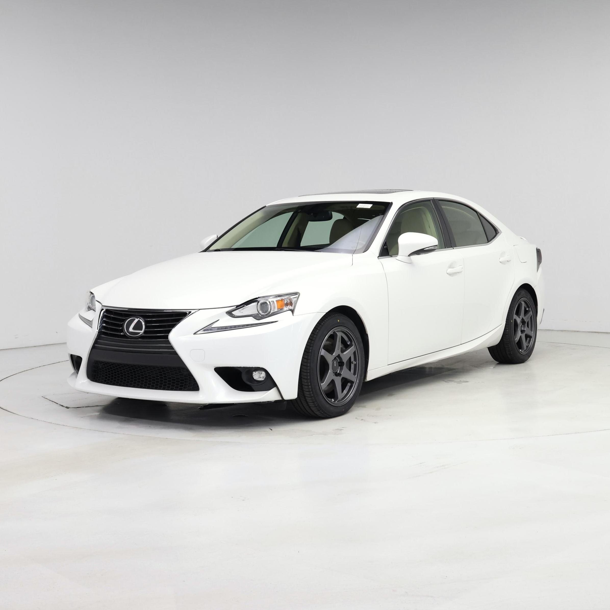 Thumbnail: 2016 Lexus IS - 4