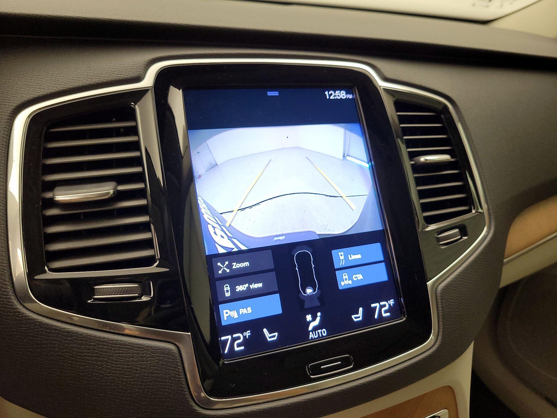 Thumbnail: 2021 Volvo XC90 - 15