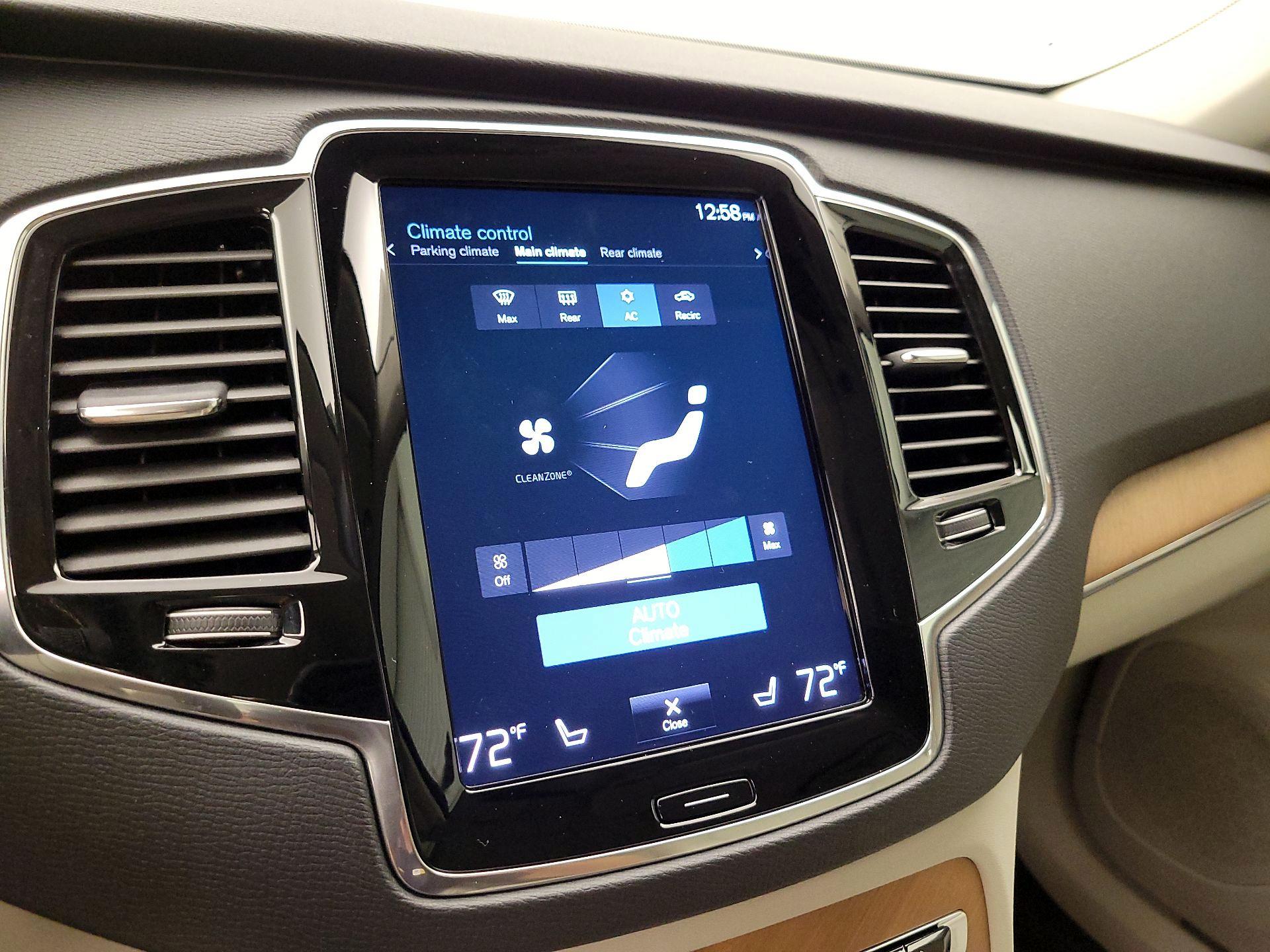 Thumbnail: 2021 Volvo XC90 - 17