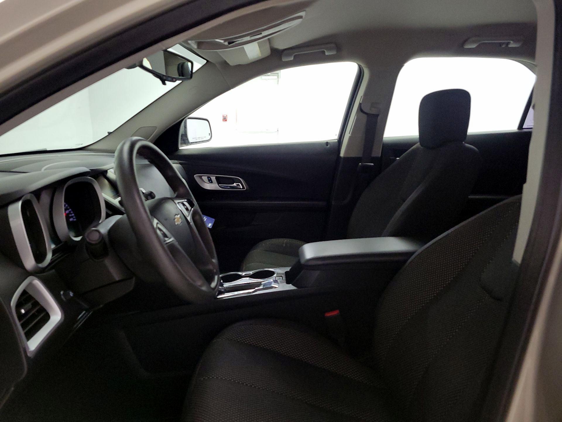 Thumbnail: 2016 Chevrolet Equinox - 11