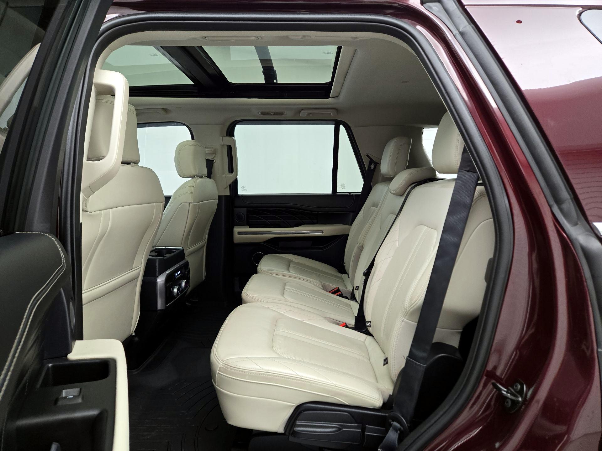 Thumbnail: 2021 Ford Expedition - 20