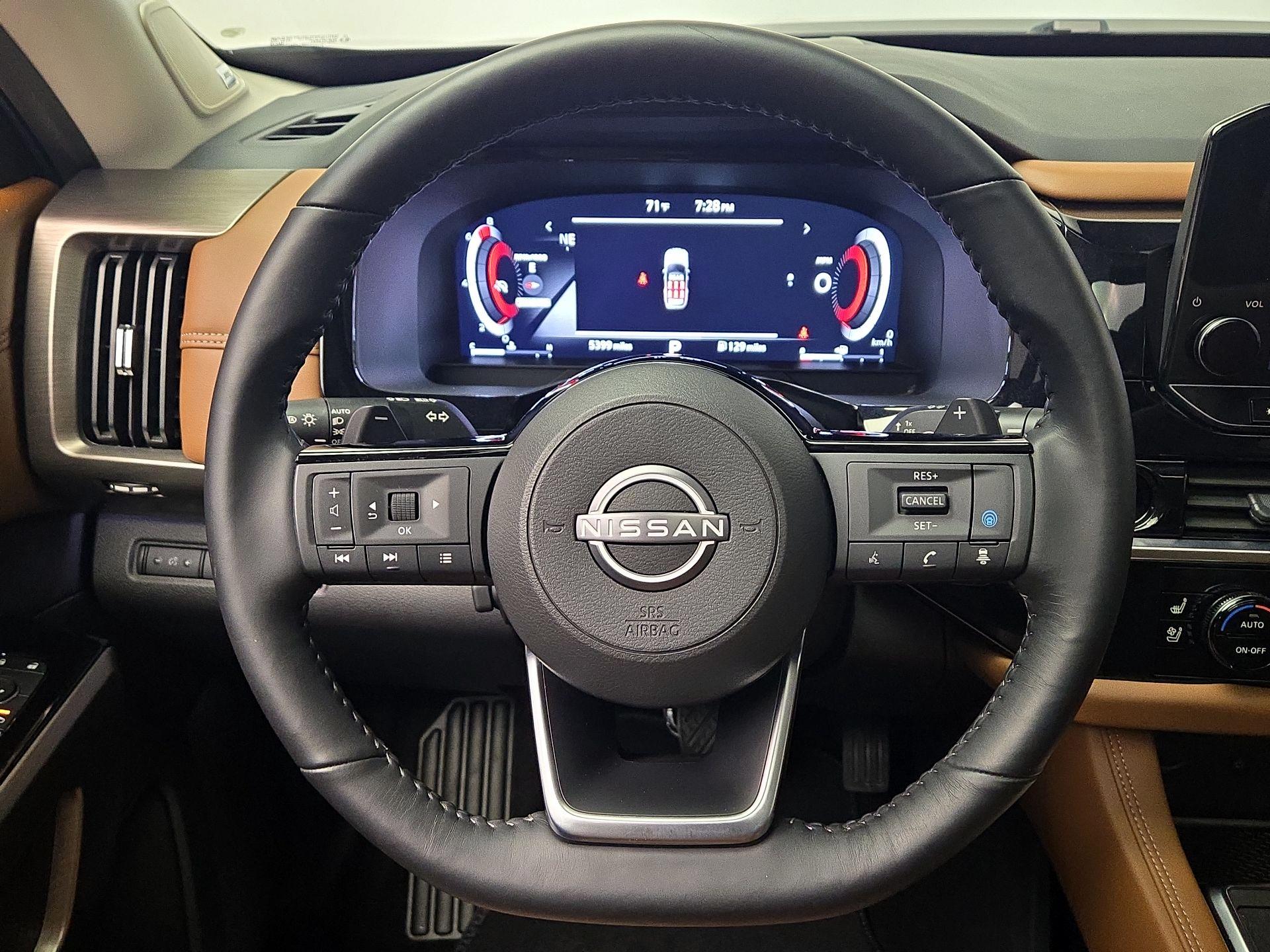 Thumbnail: 2025 Nissan Pathfinder - 10