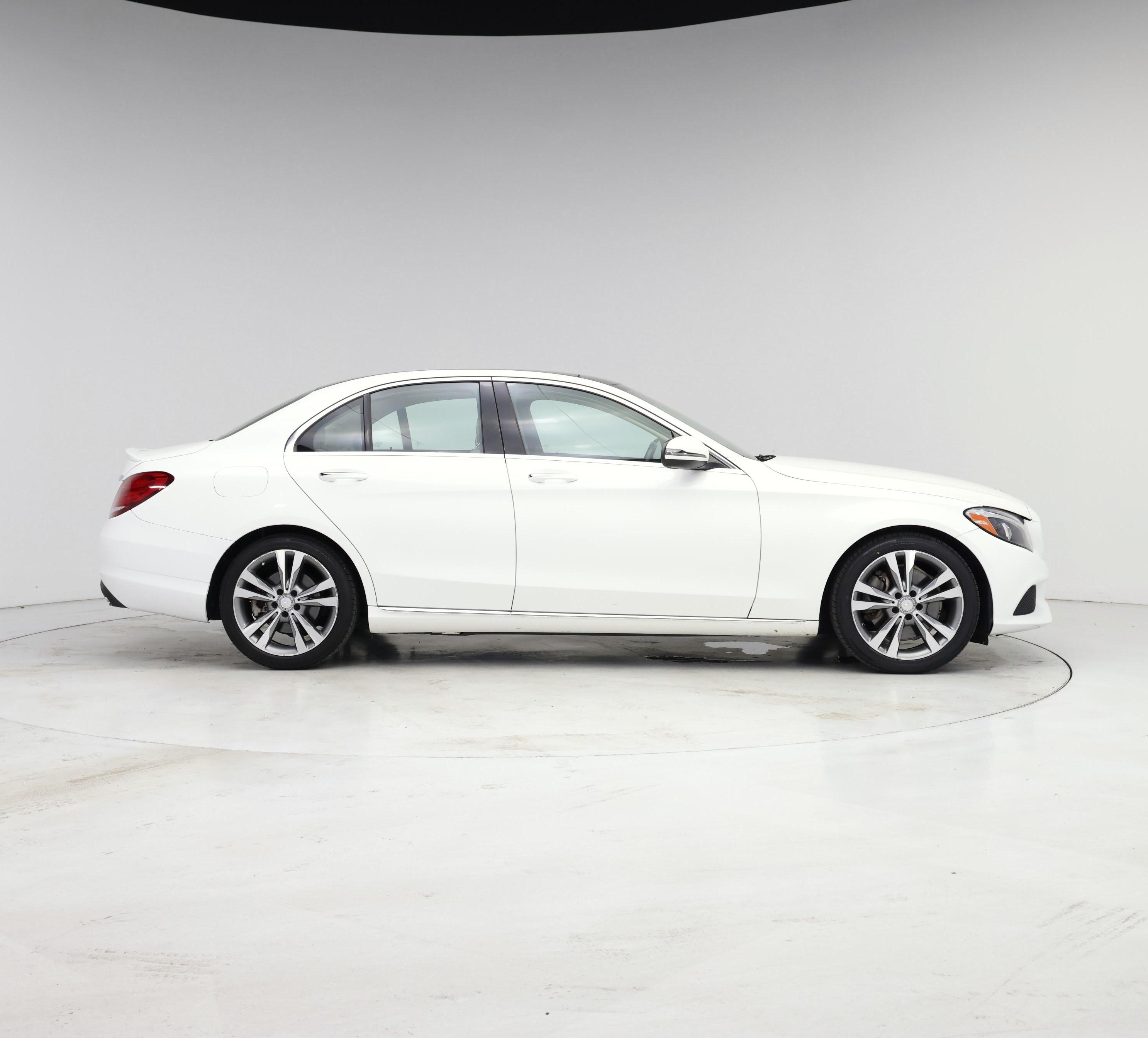 Thumbnail: 2016 Mercedes-Benz C-Class - 7