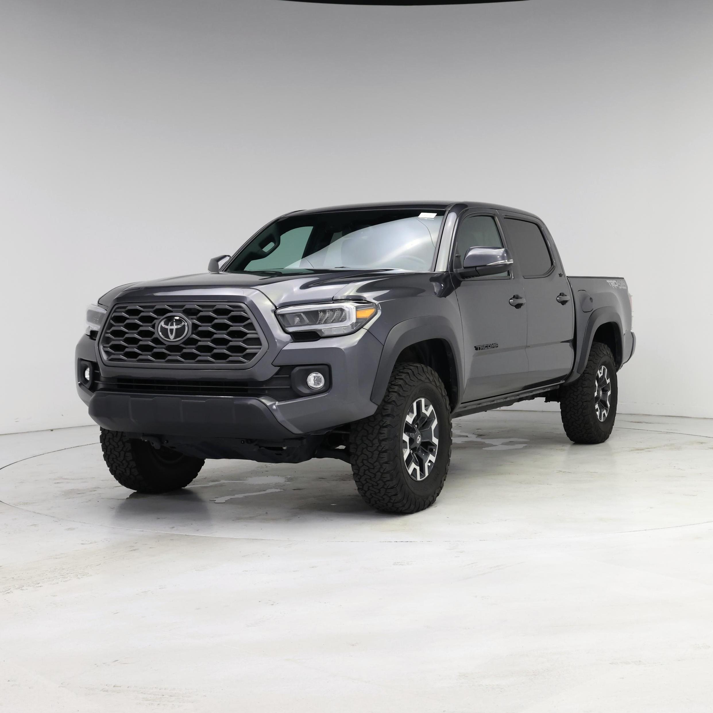 Thumbnail: 2023 Toyota Tacoma - 4