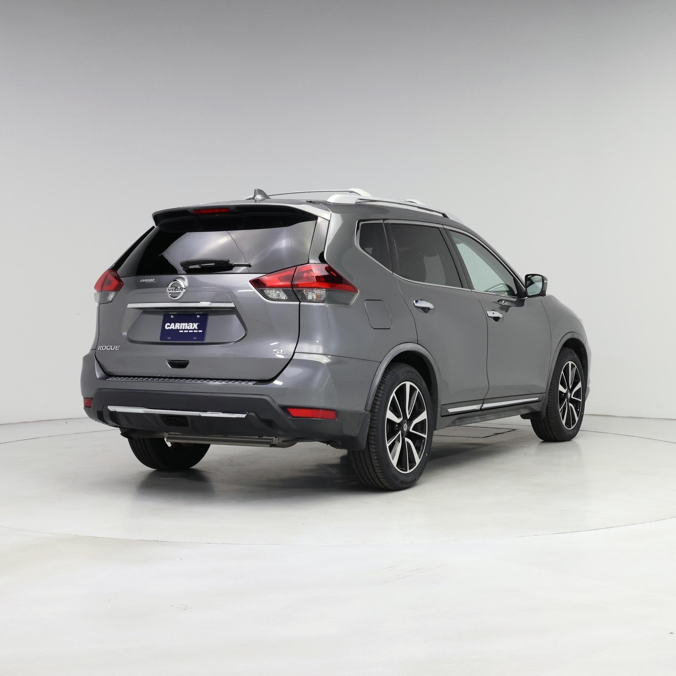 Thumbnail: 2018 Nissan Rogue - 8