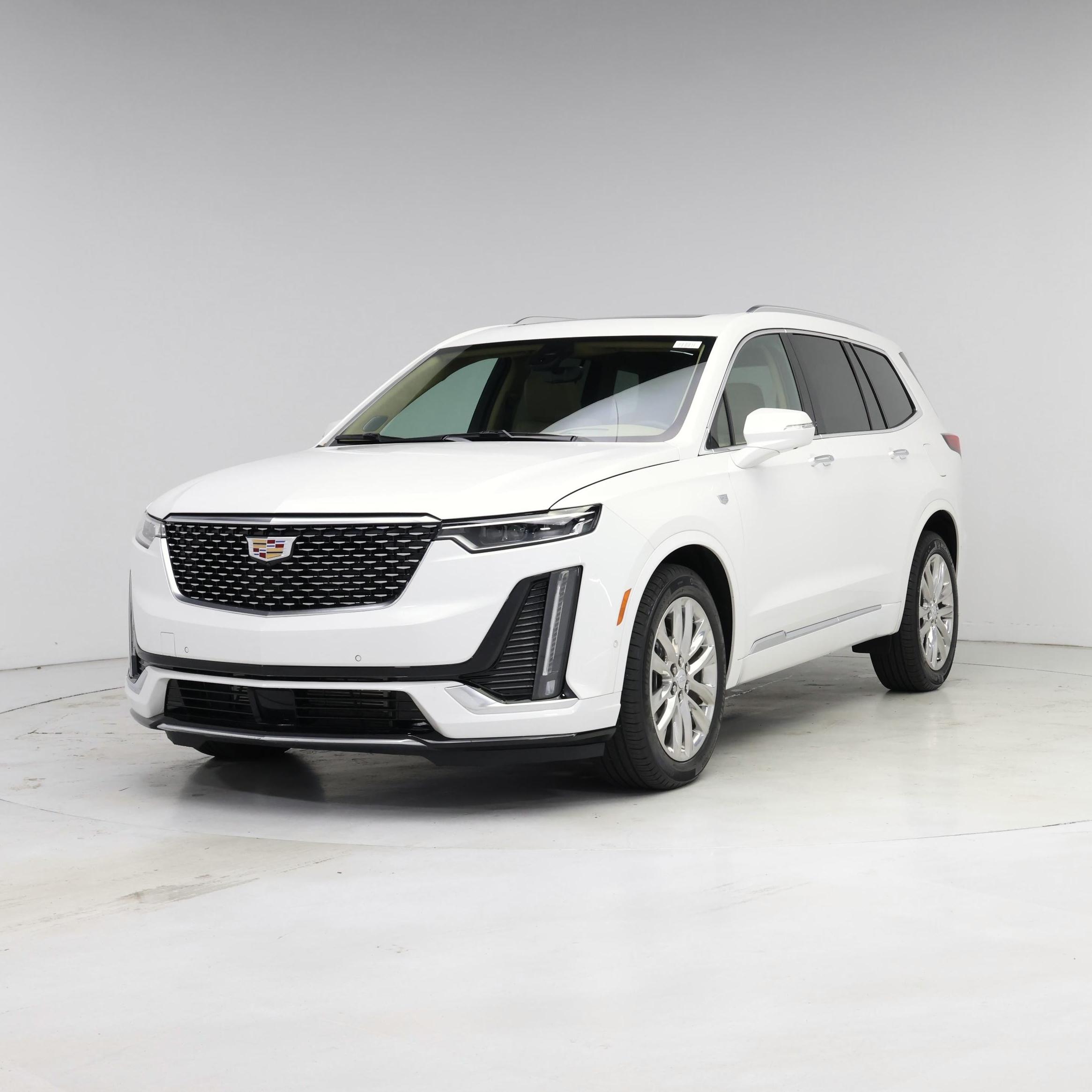 Thumbnail: 2023 Cadillac XT6 - 4