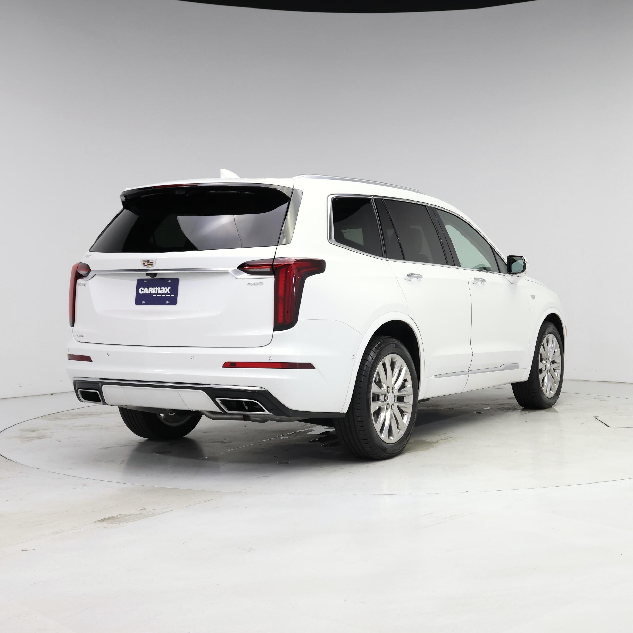 Thumbnail: 2023 Cadillac XT6 - 8