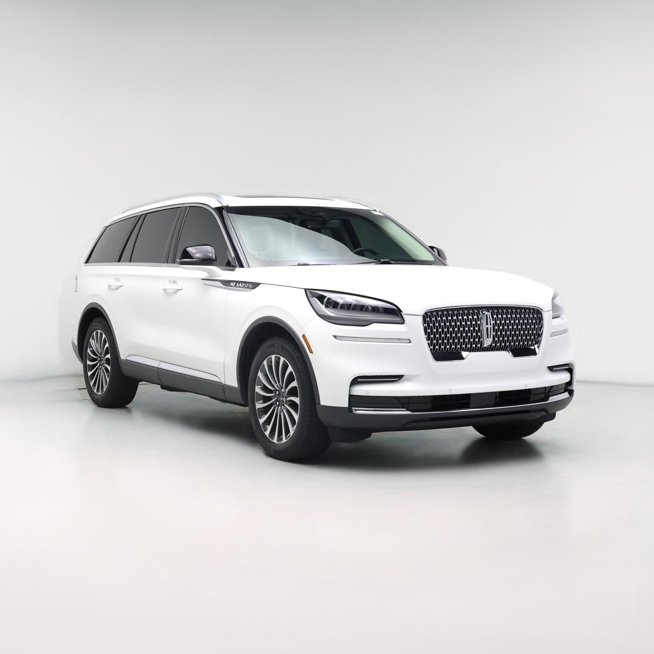 Thumbnail: 2023 Lincoln Aviator - 1