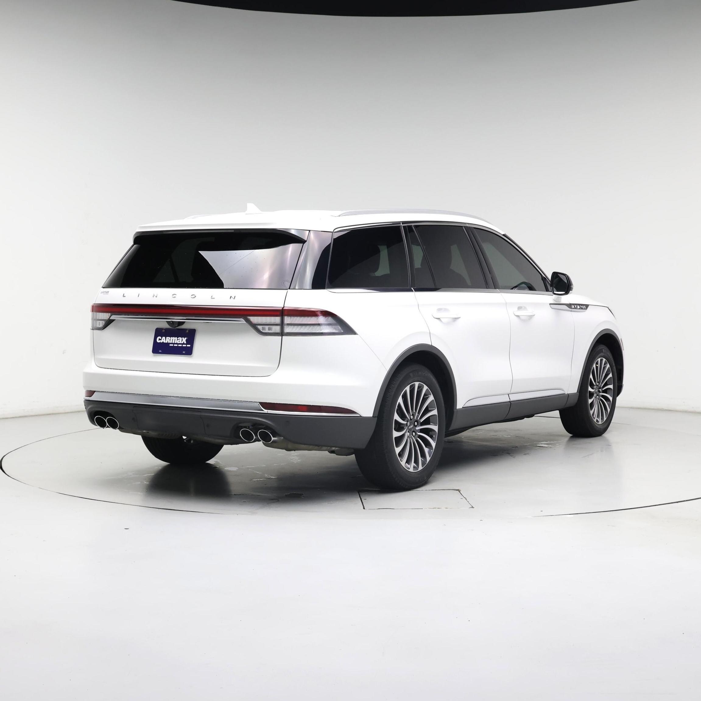 Thumbnail: 2023 Lincoln Aviator - 8
