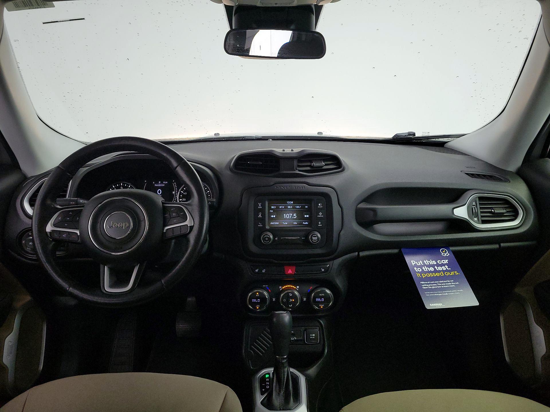 Thumbnail: 2015 Jeep Renegade - 9