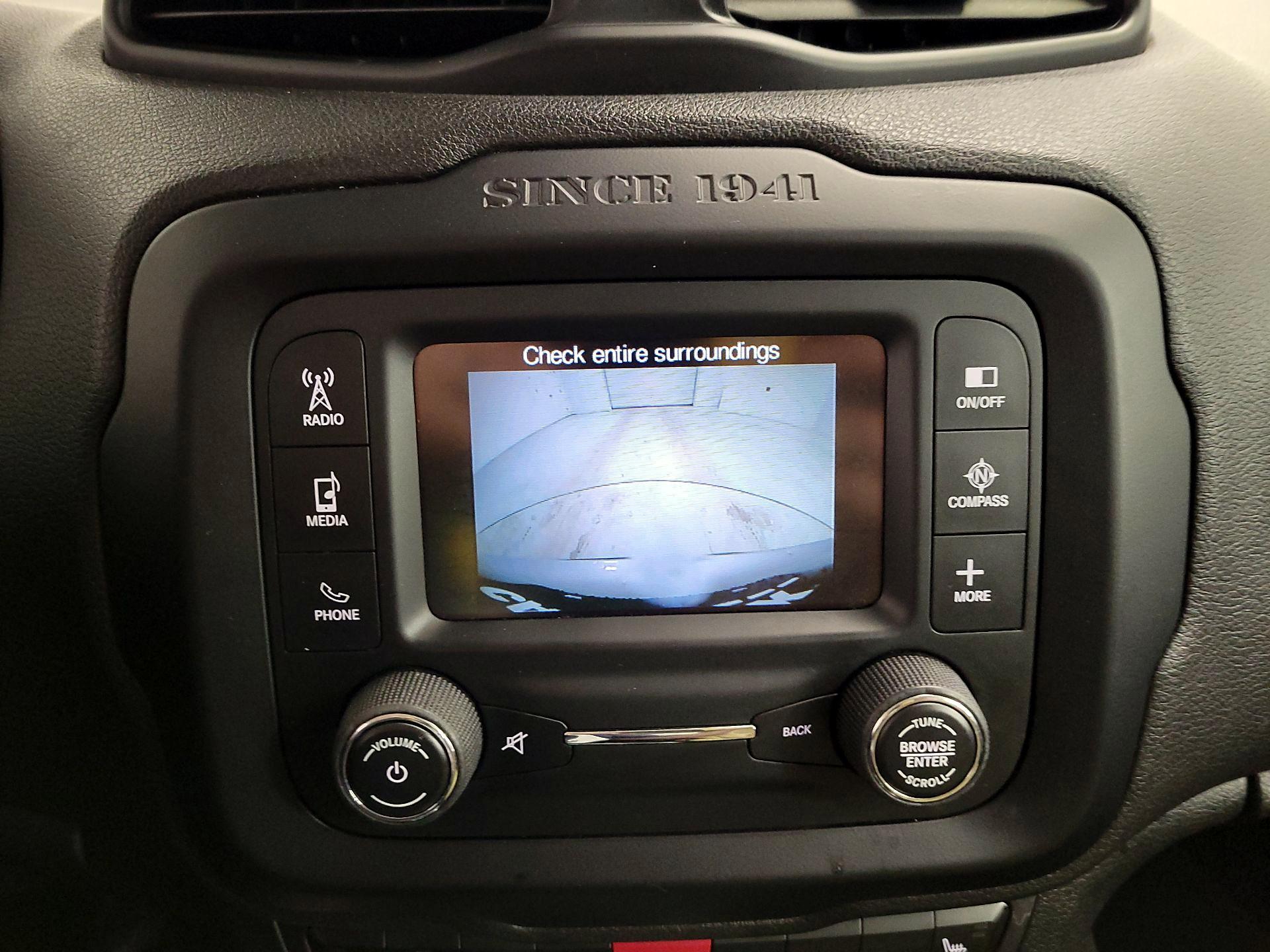 Thumbnail: 2015 Jeep Renegade - 14