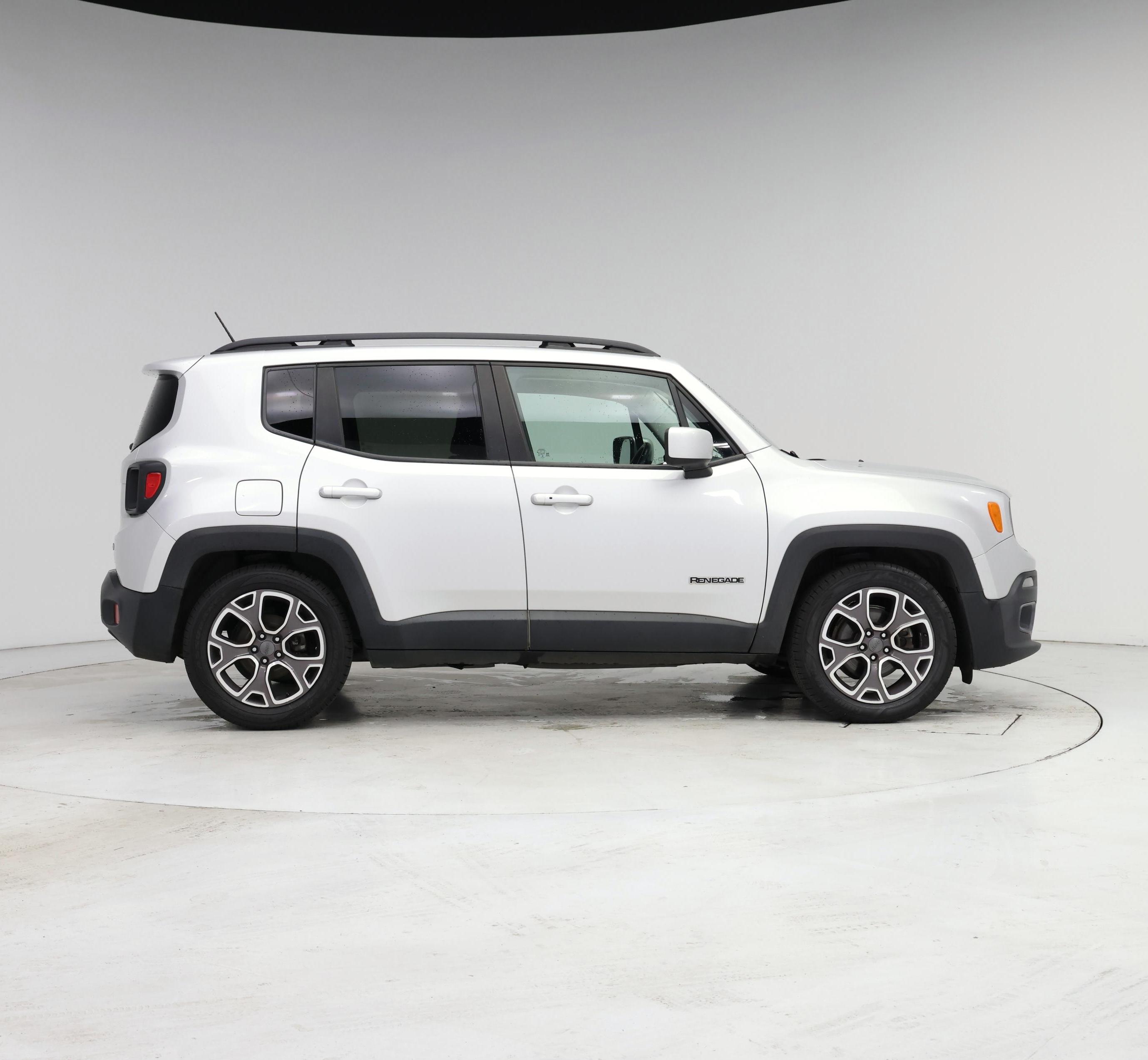 Thumbnail: 2015 Jeep Renegade - 7