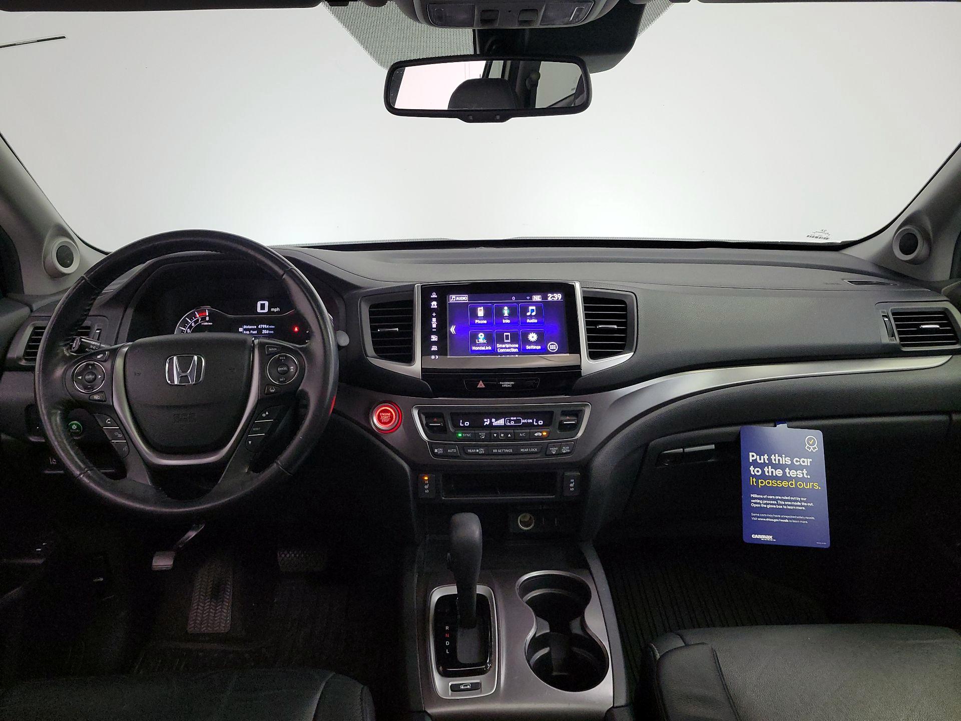 Thumbnail: 2018 Honda Pilot - 9