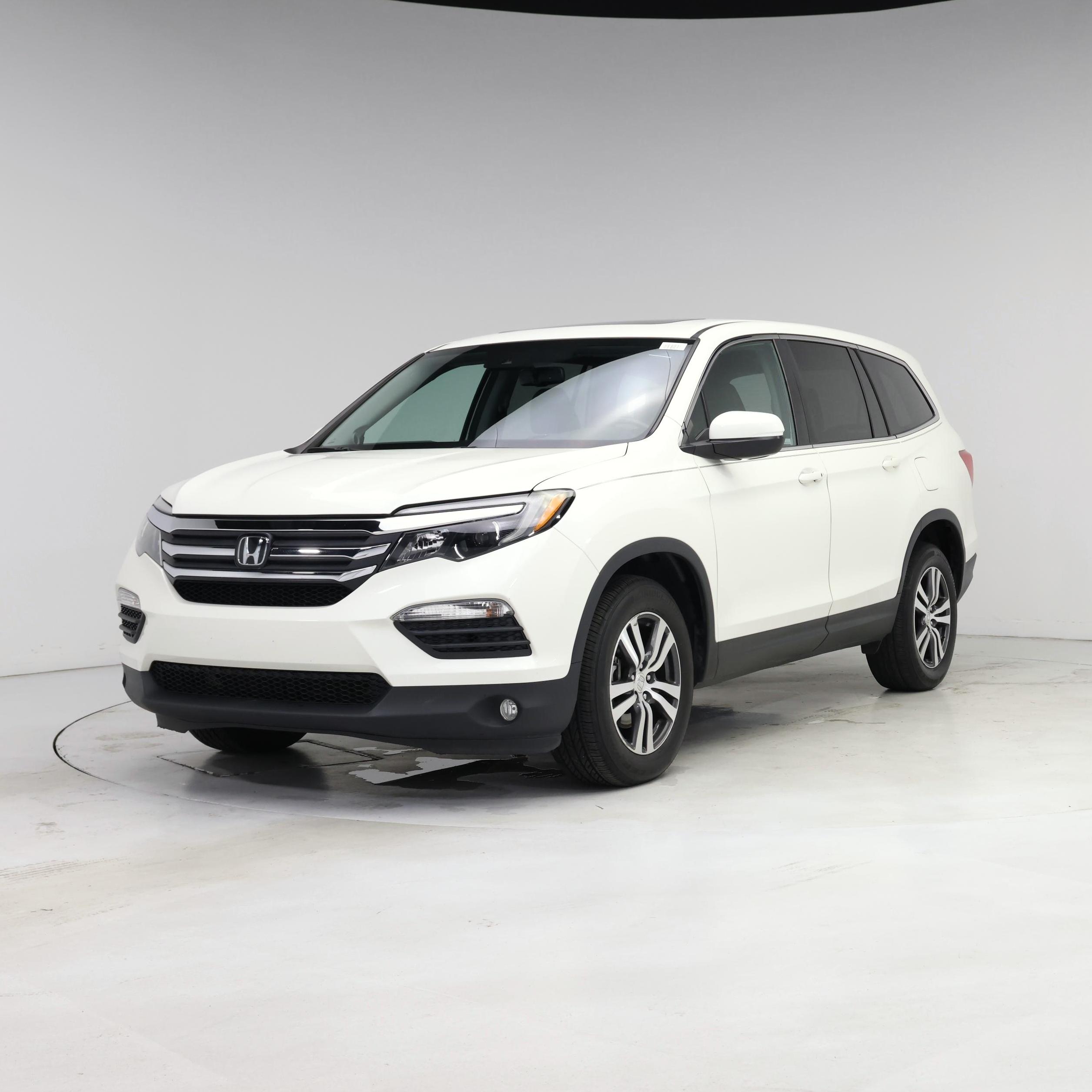 Thumbnail: 2018 Honda Pilot - 4