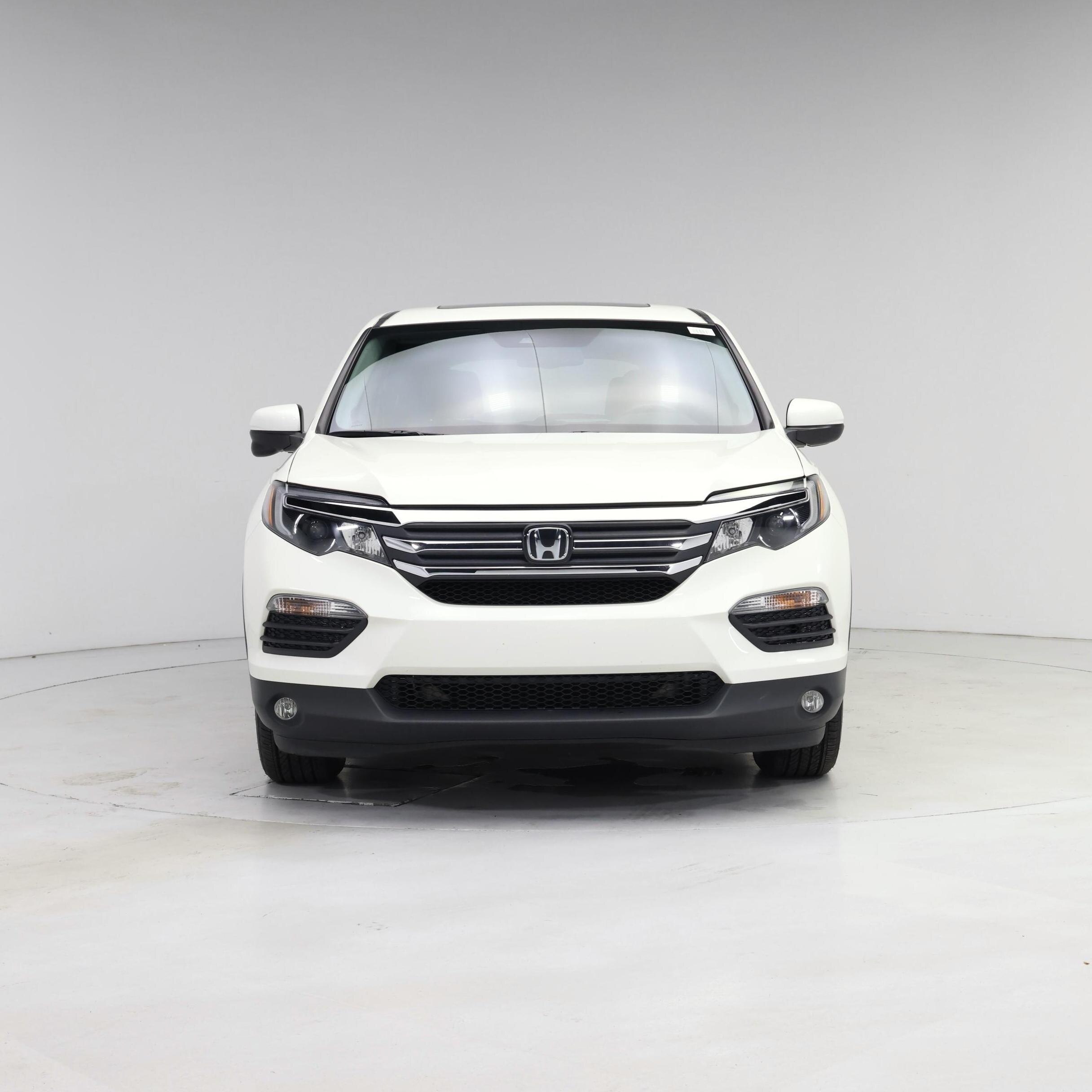 Thumbnail: 2018 Honda Pilot - 5